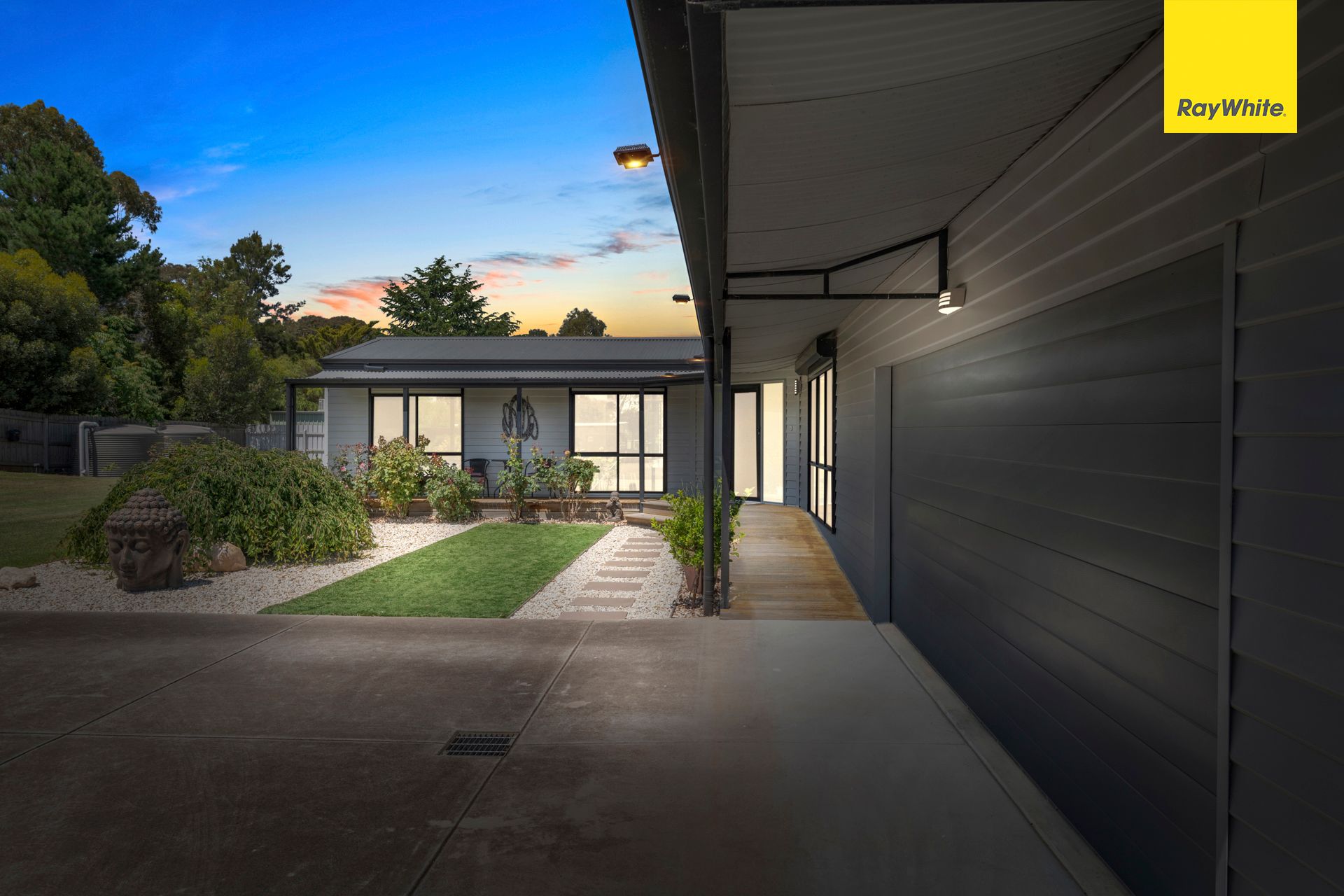 2/10 Buckle Road, Kurunjang, VIC 3337