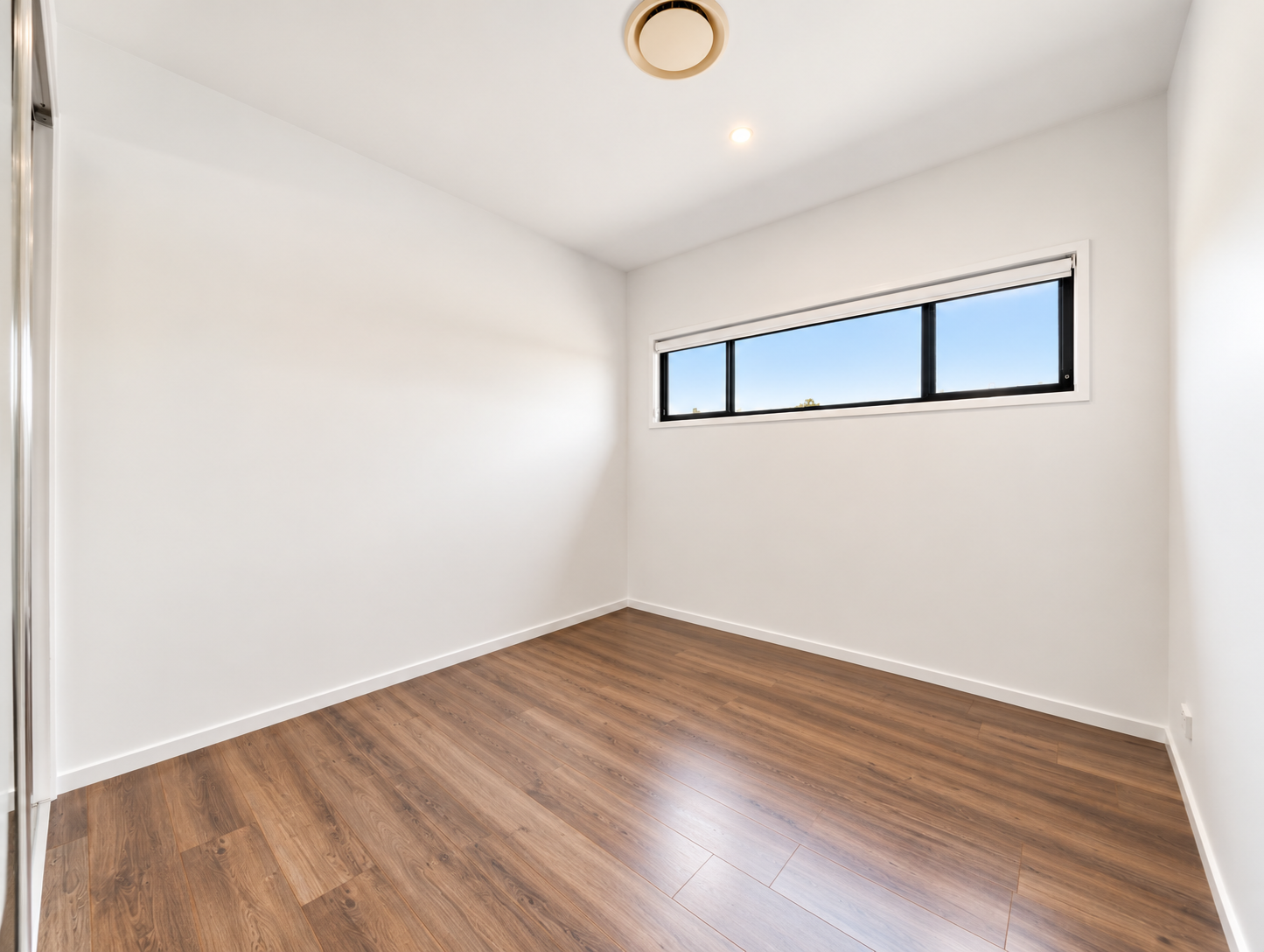 28 Crest Street — photo 18 of 23
