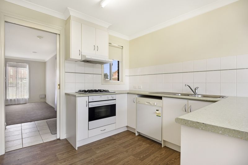 1 Bentley Place, Ballarat East, VIC 3350