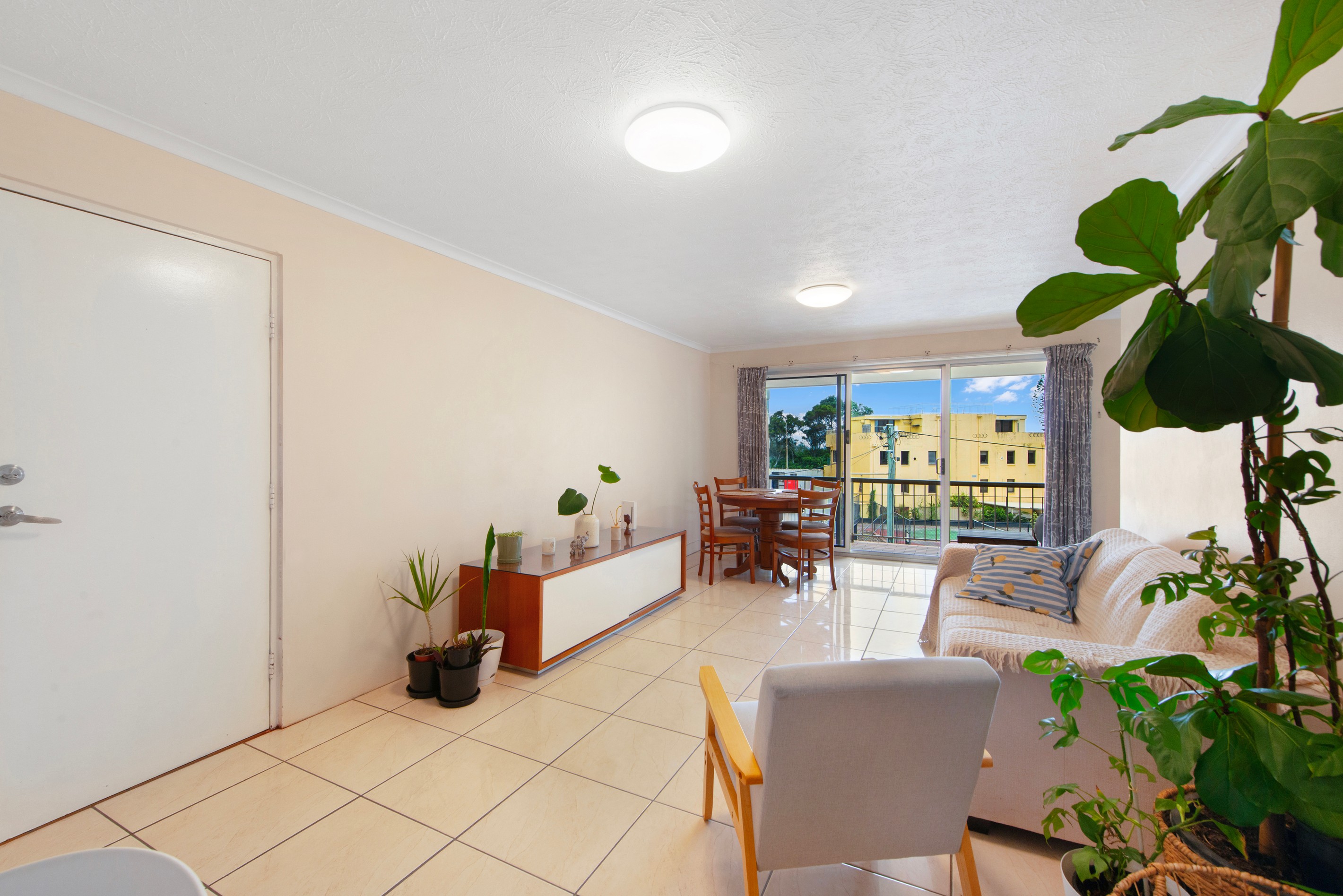 10/192 Ferny Avenue, Surfers Paradise, QLD 4217