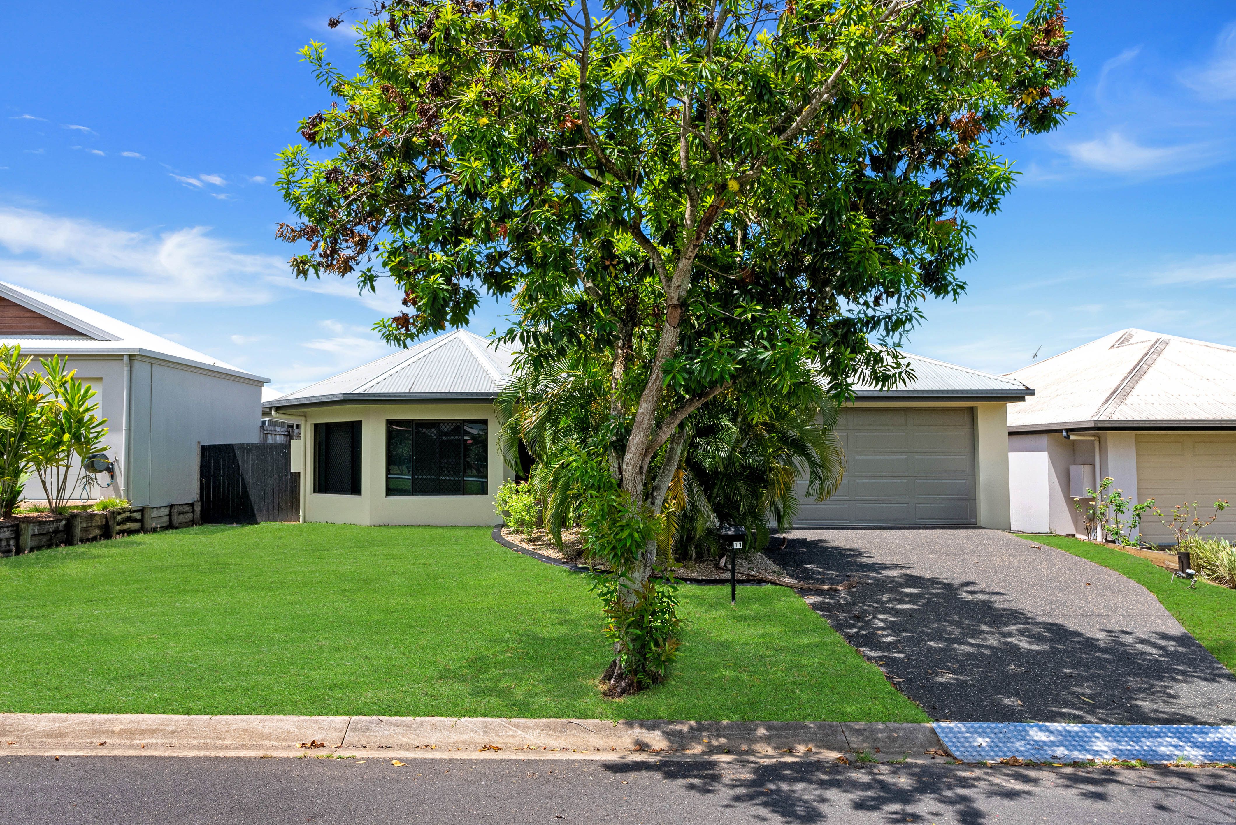 11 Byron Terrace, Redlynch, QLD 4870