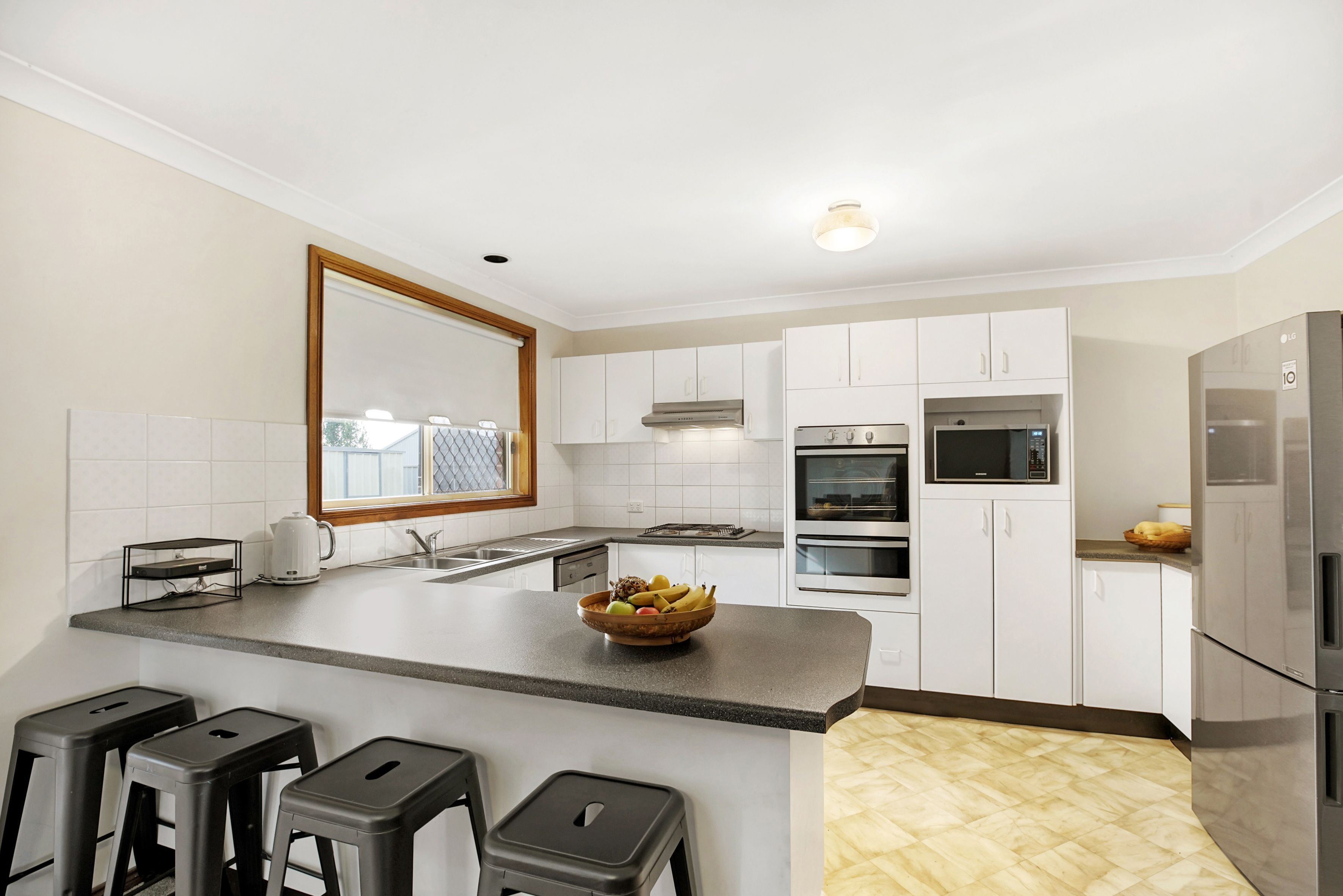 10 Harriett Close, Glenmore Park, NSW 2745