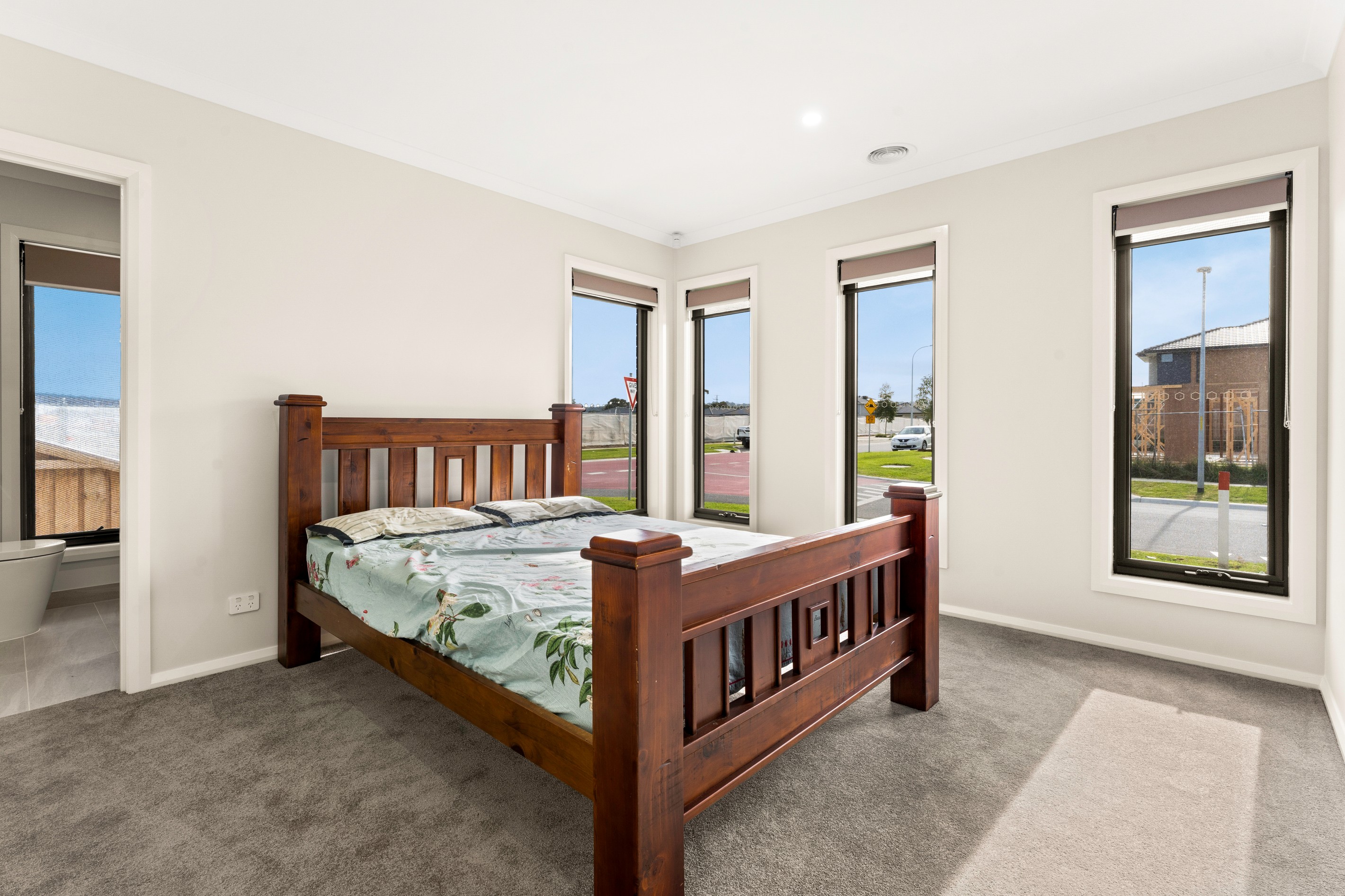 2 Yolen Street, Officer, VIC 3809