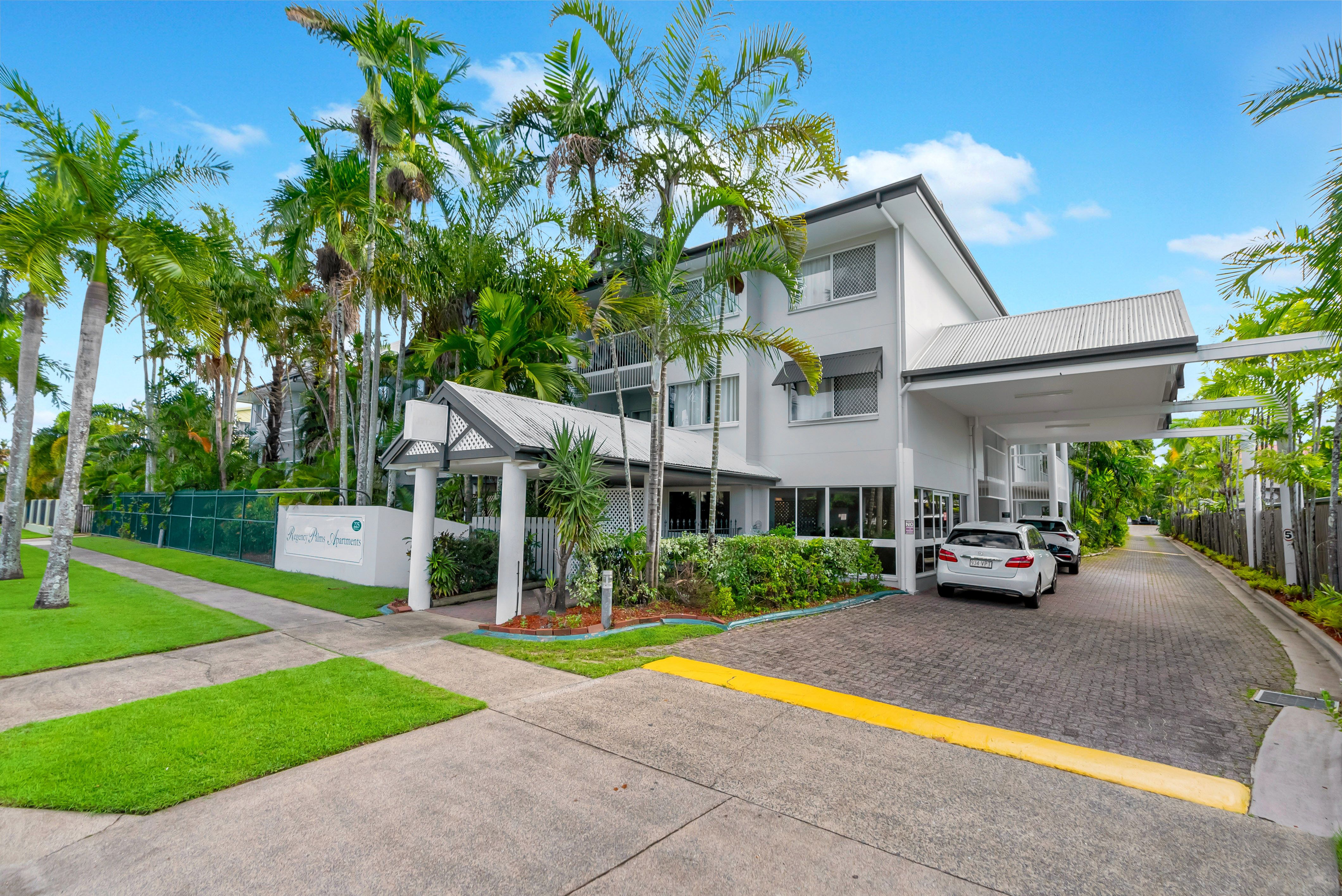 307/219-225 Mcleod Street, Cairns North, QLD 4870