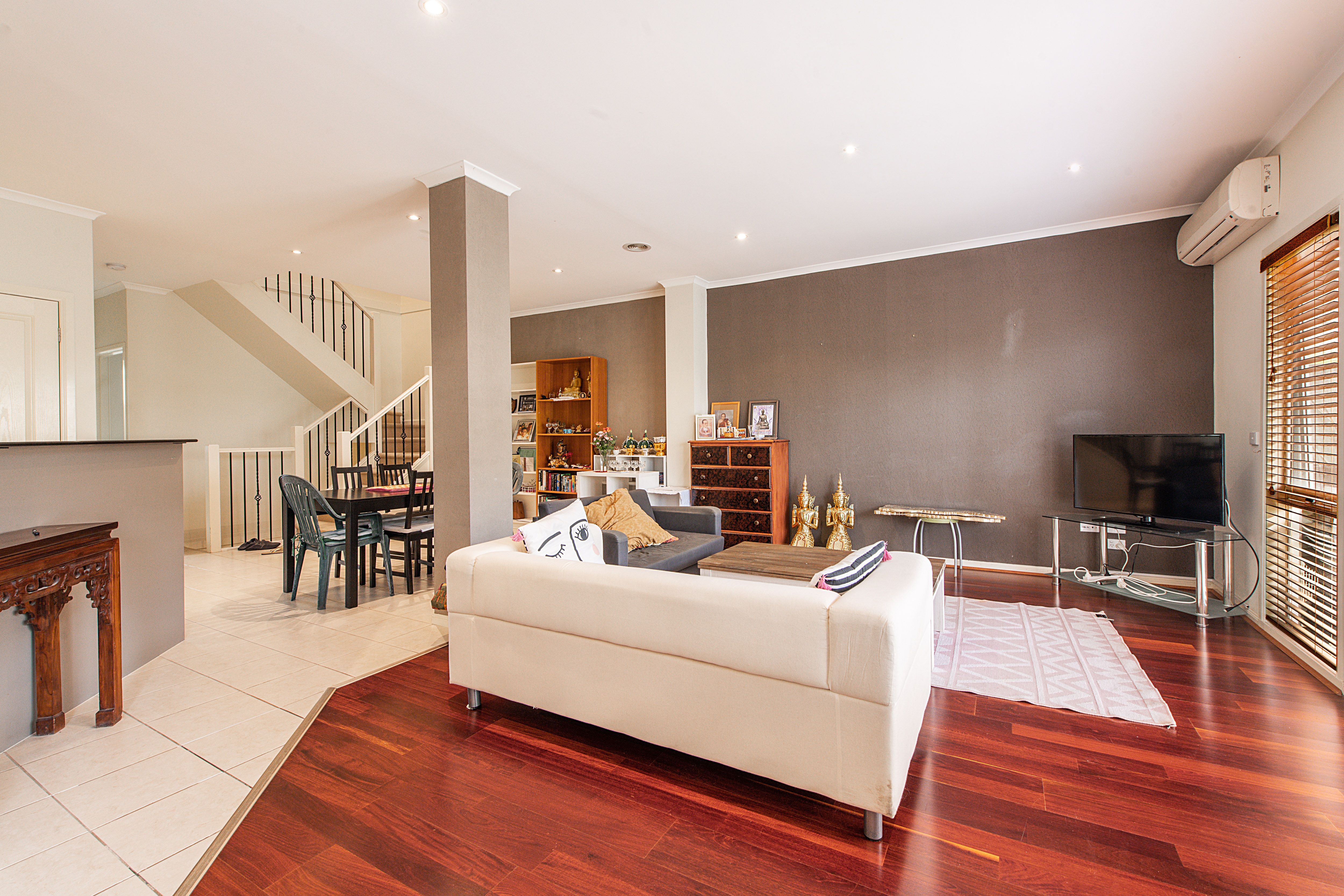 20 Tulloch Grove, Glen Waverley VIC 3150