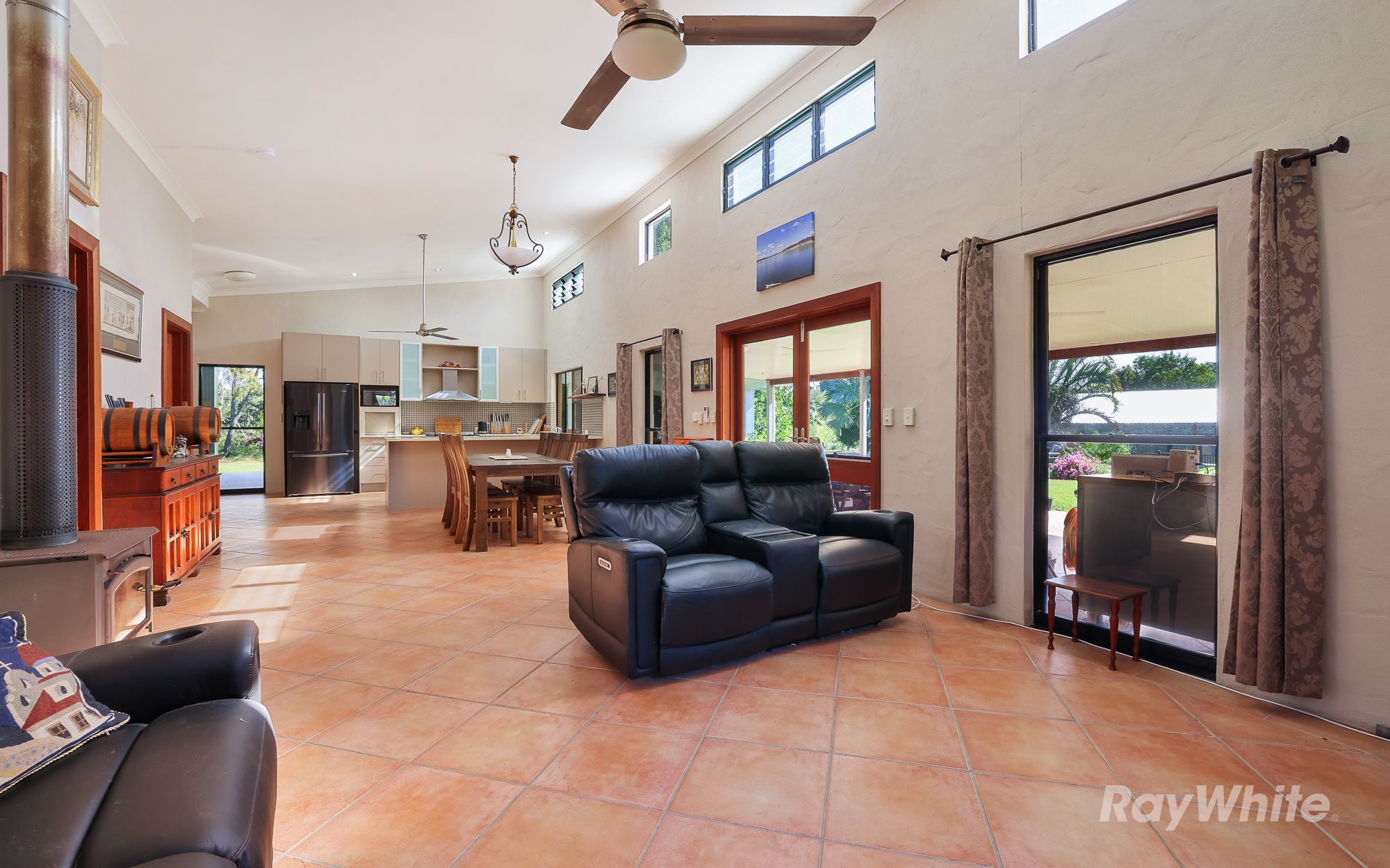 230 Lindy Drive — photo 12 of 30