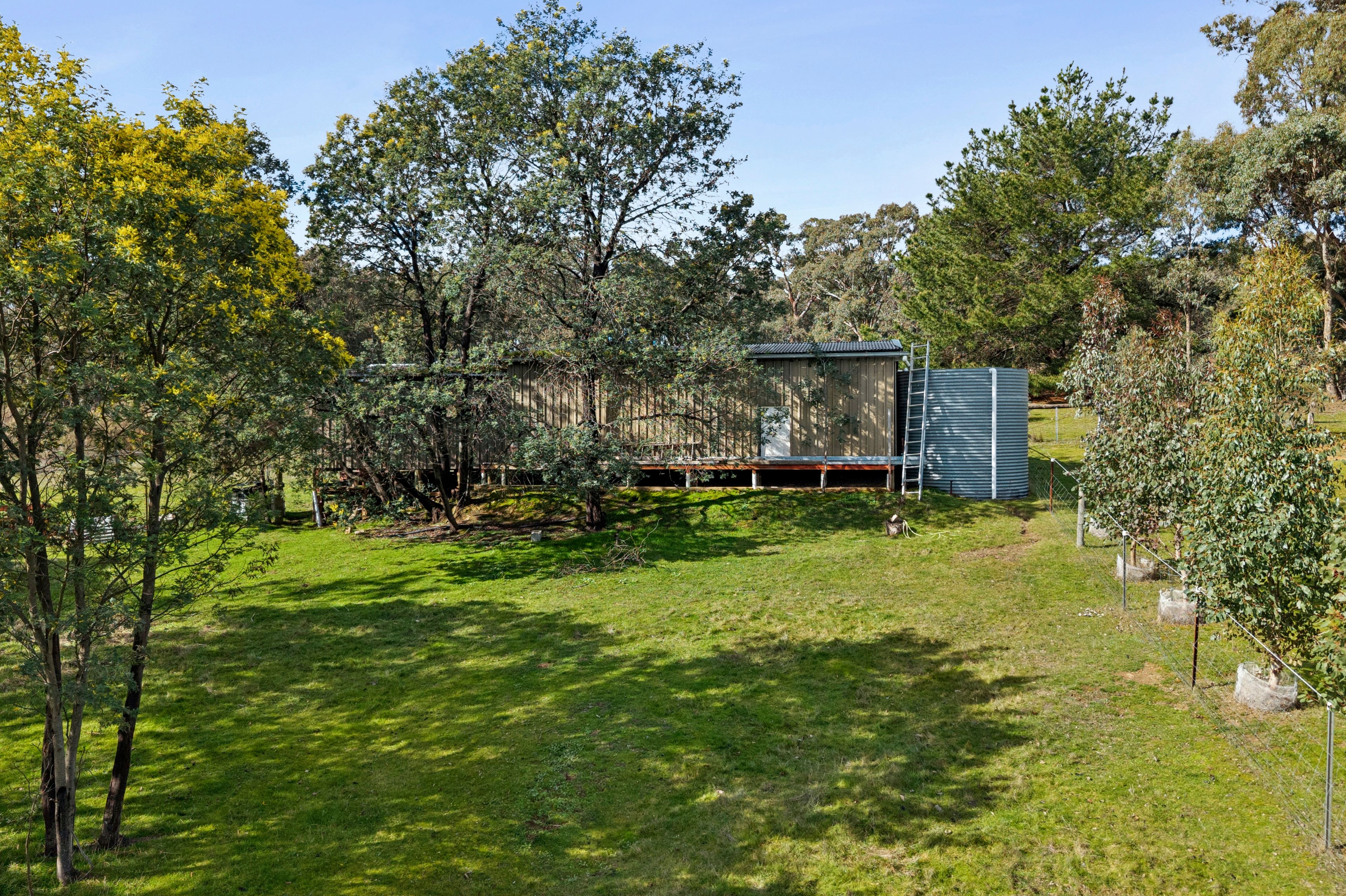 301 Old Drummond Road — photo 5 of 11