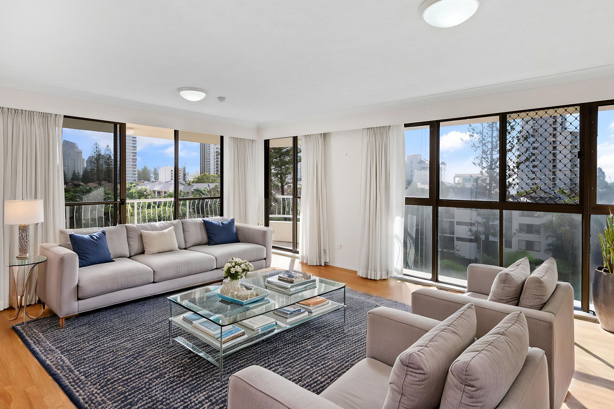 121 Surf Parade, Broadbeach QLD 4218