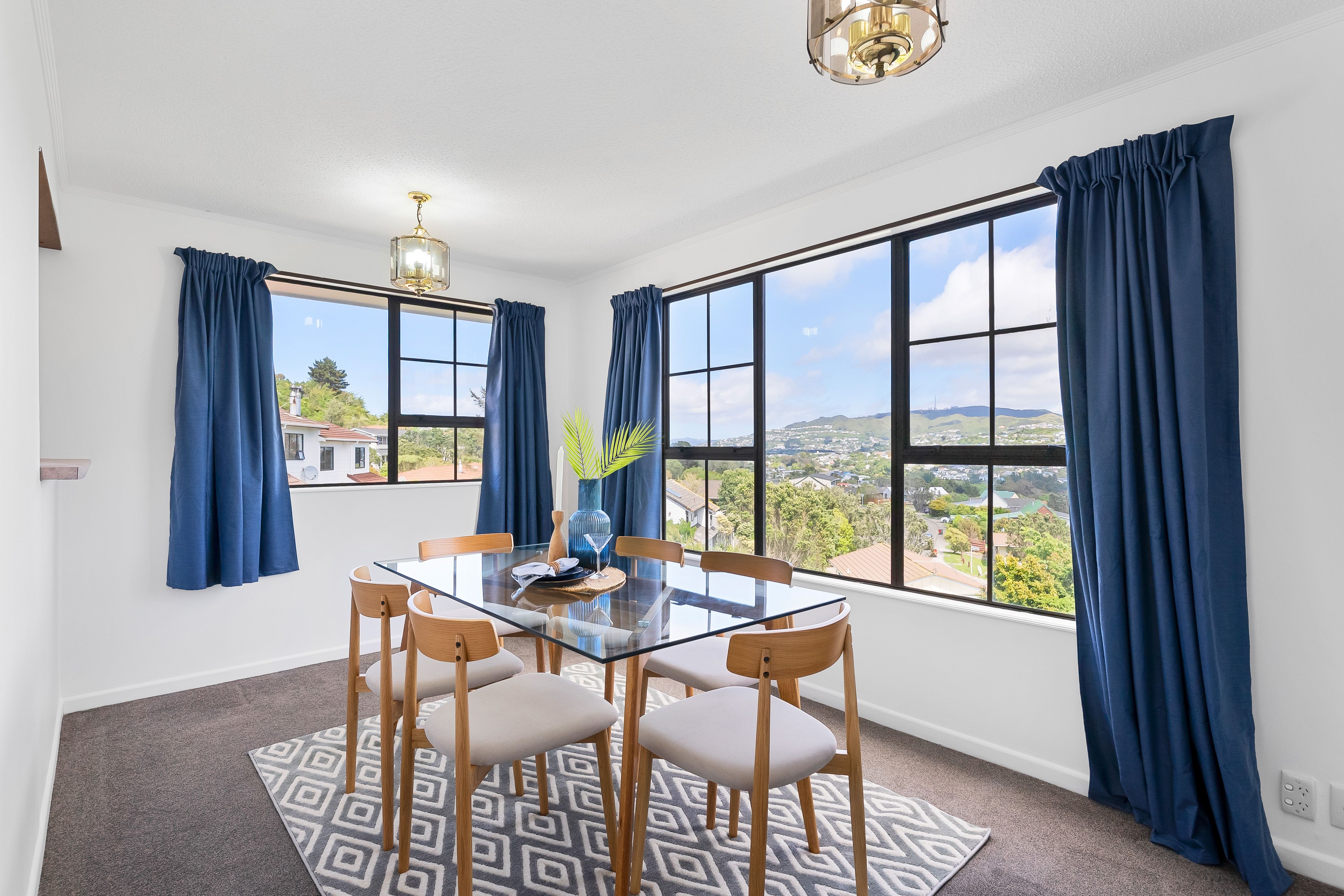 7 Mandeville Crescent, Grenada Village, Wellington City 6037 - House ...
