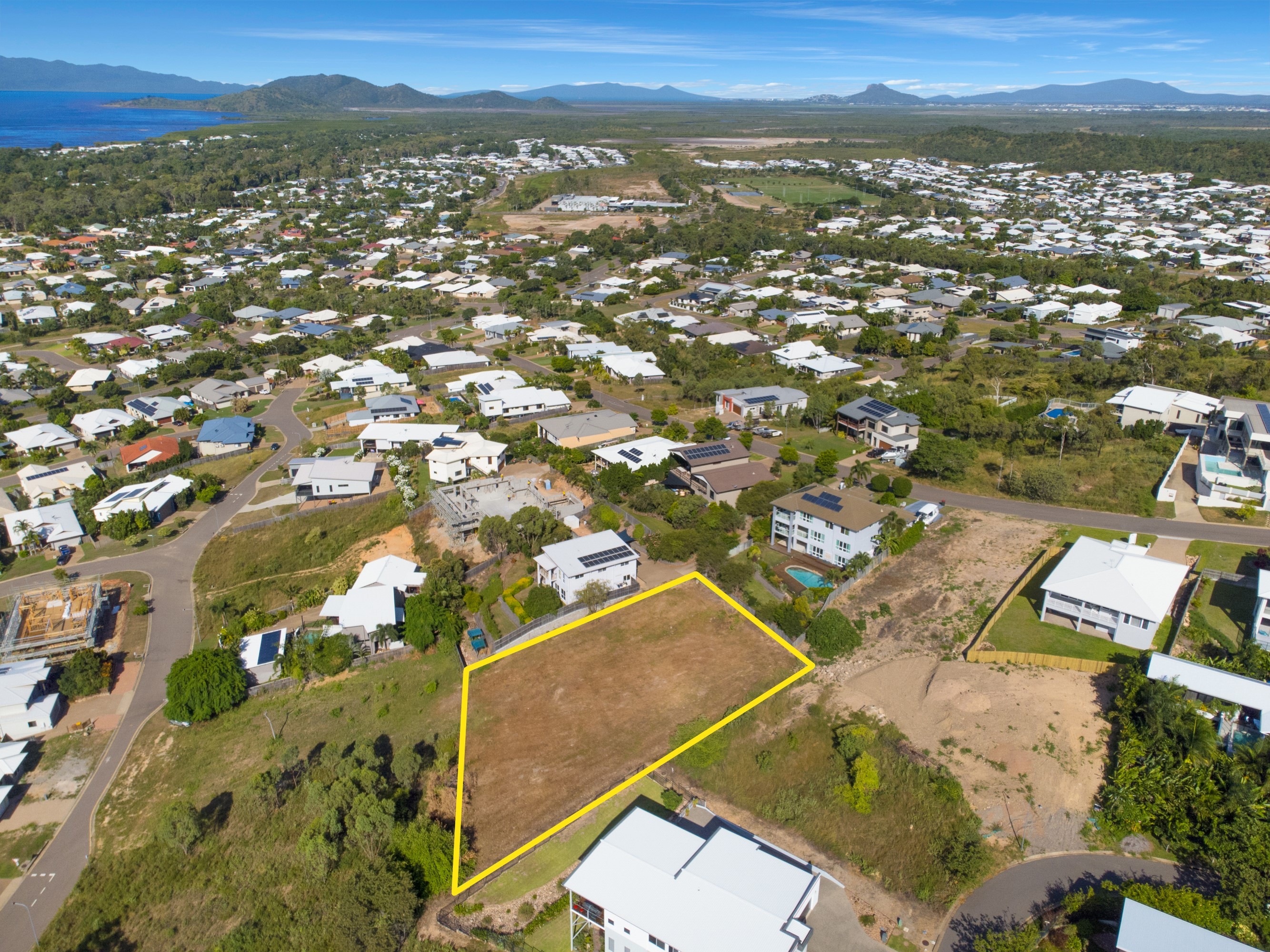 30 Britomart Street, Bushland Beach, QLD 4818