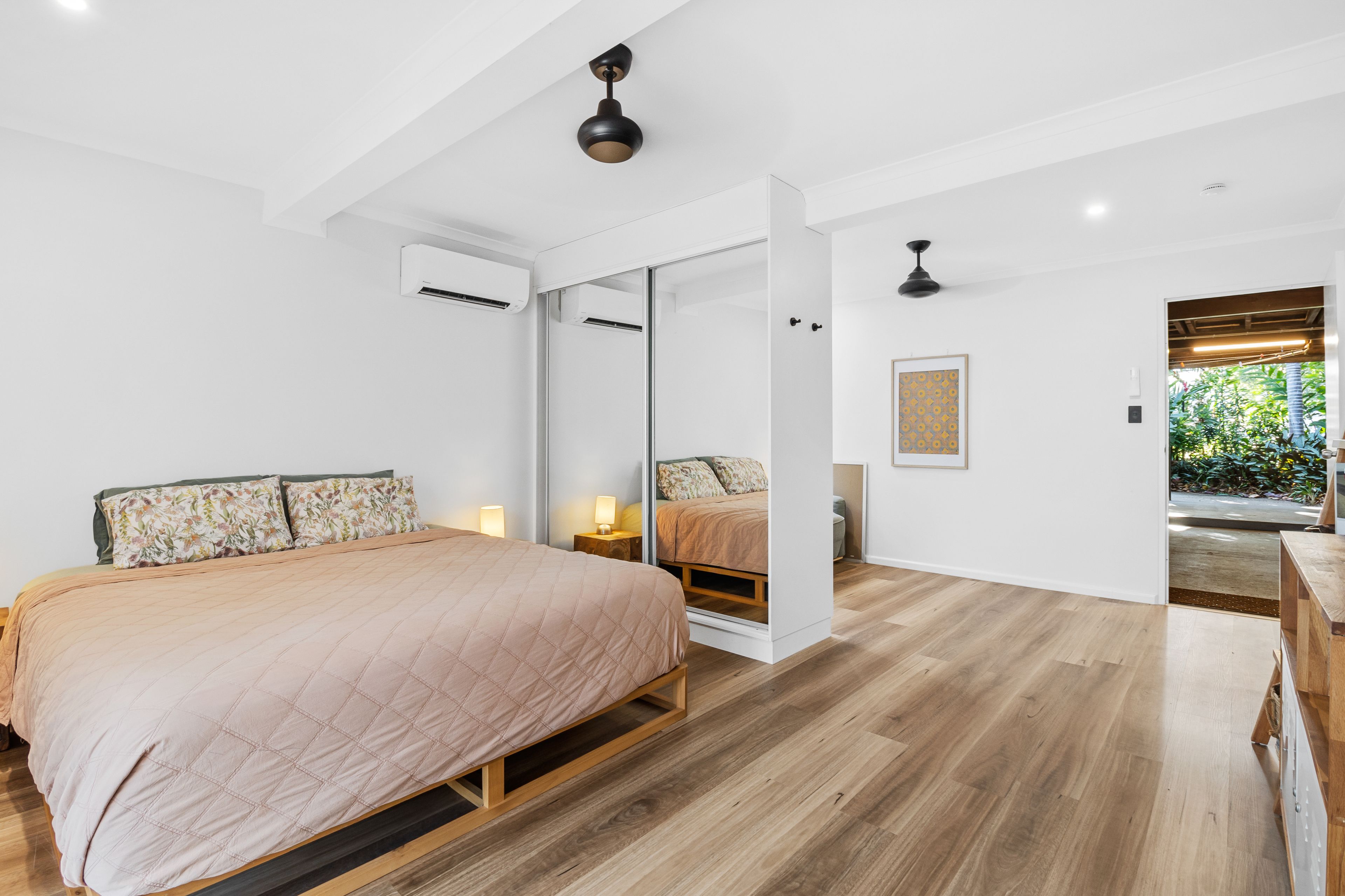 8 Radford Court — photo 8 of 21
