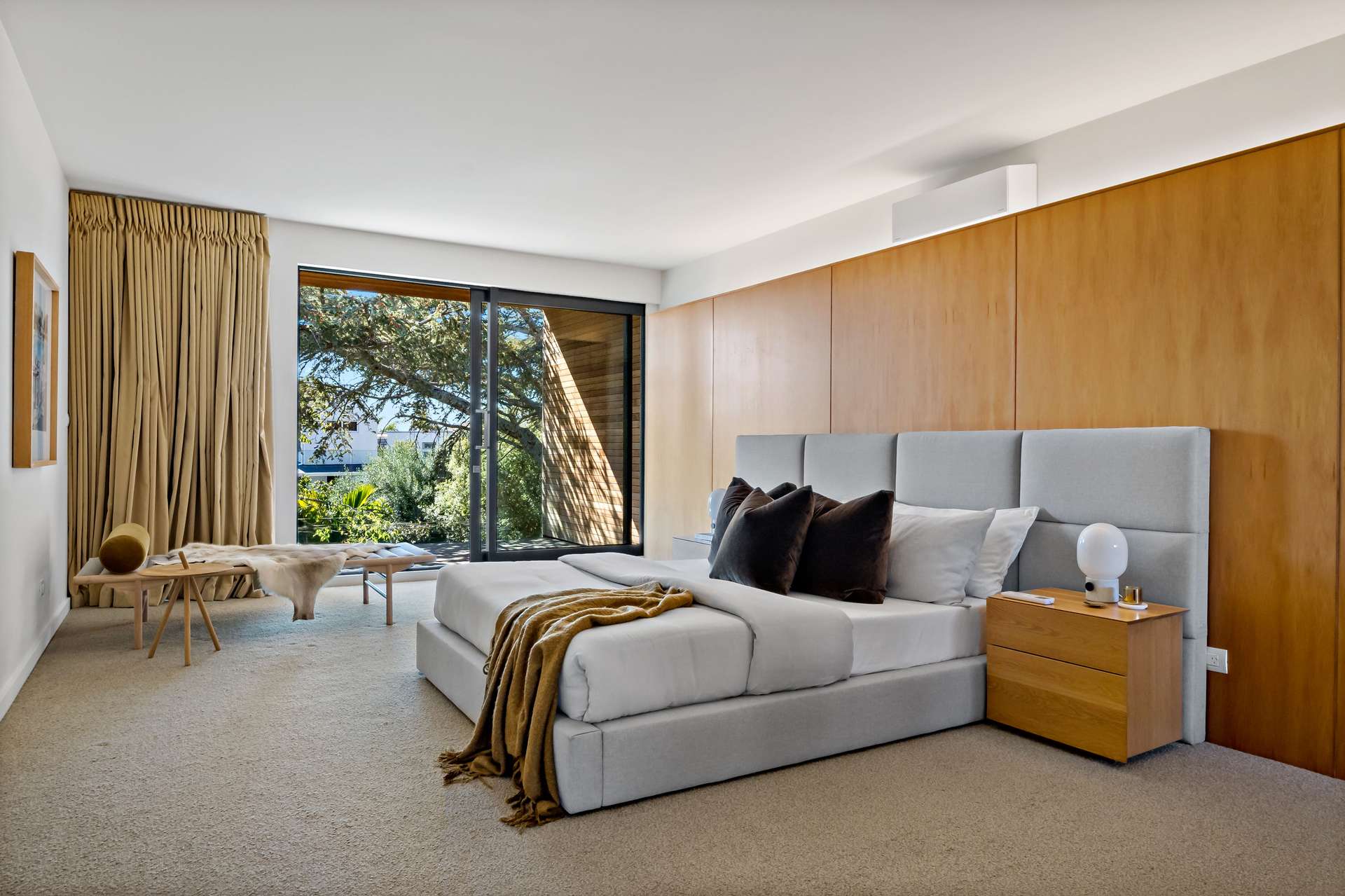 10 Springcombe Road photo 18