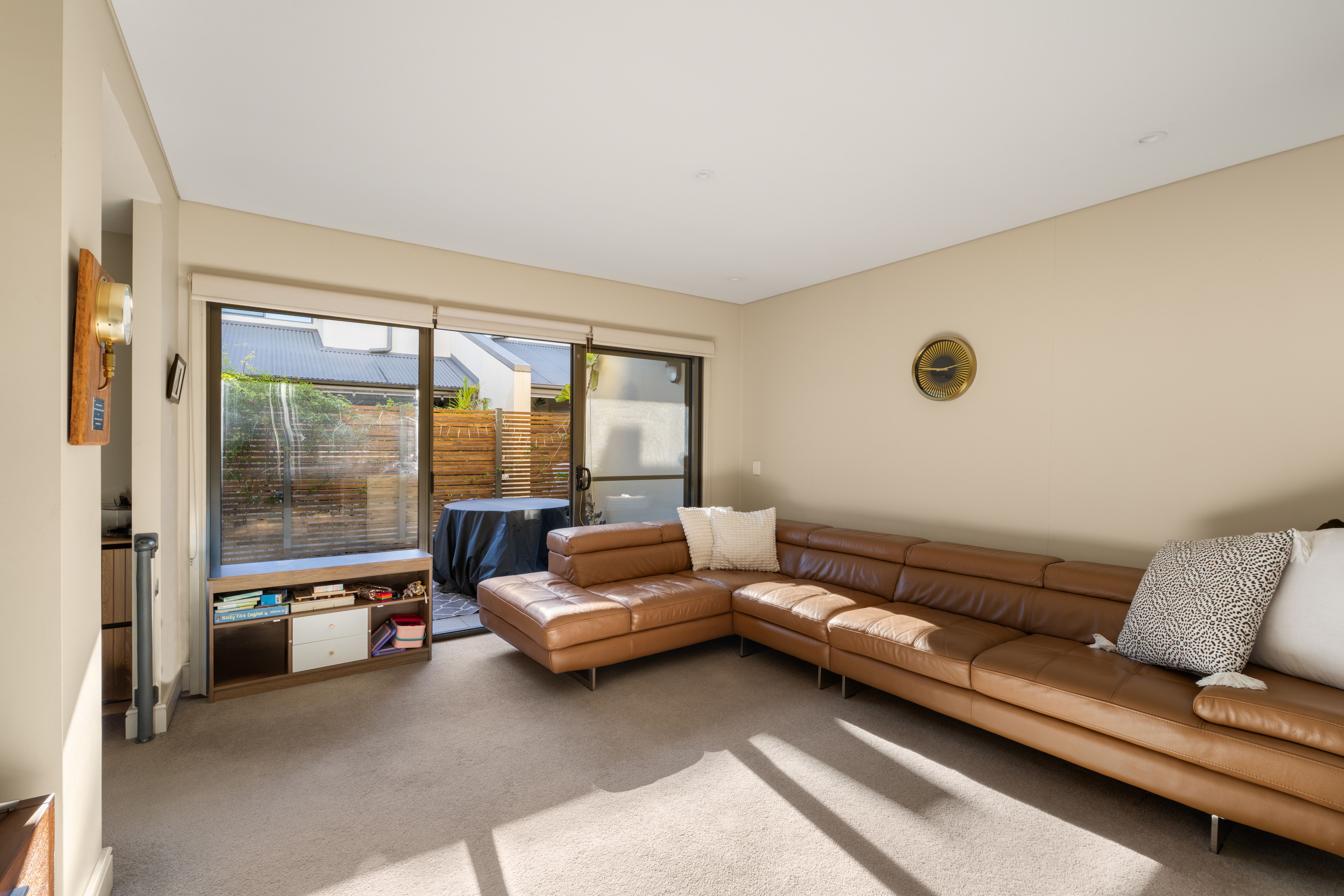 14/2-14 Lawrence Street — photo 3 of 9