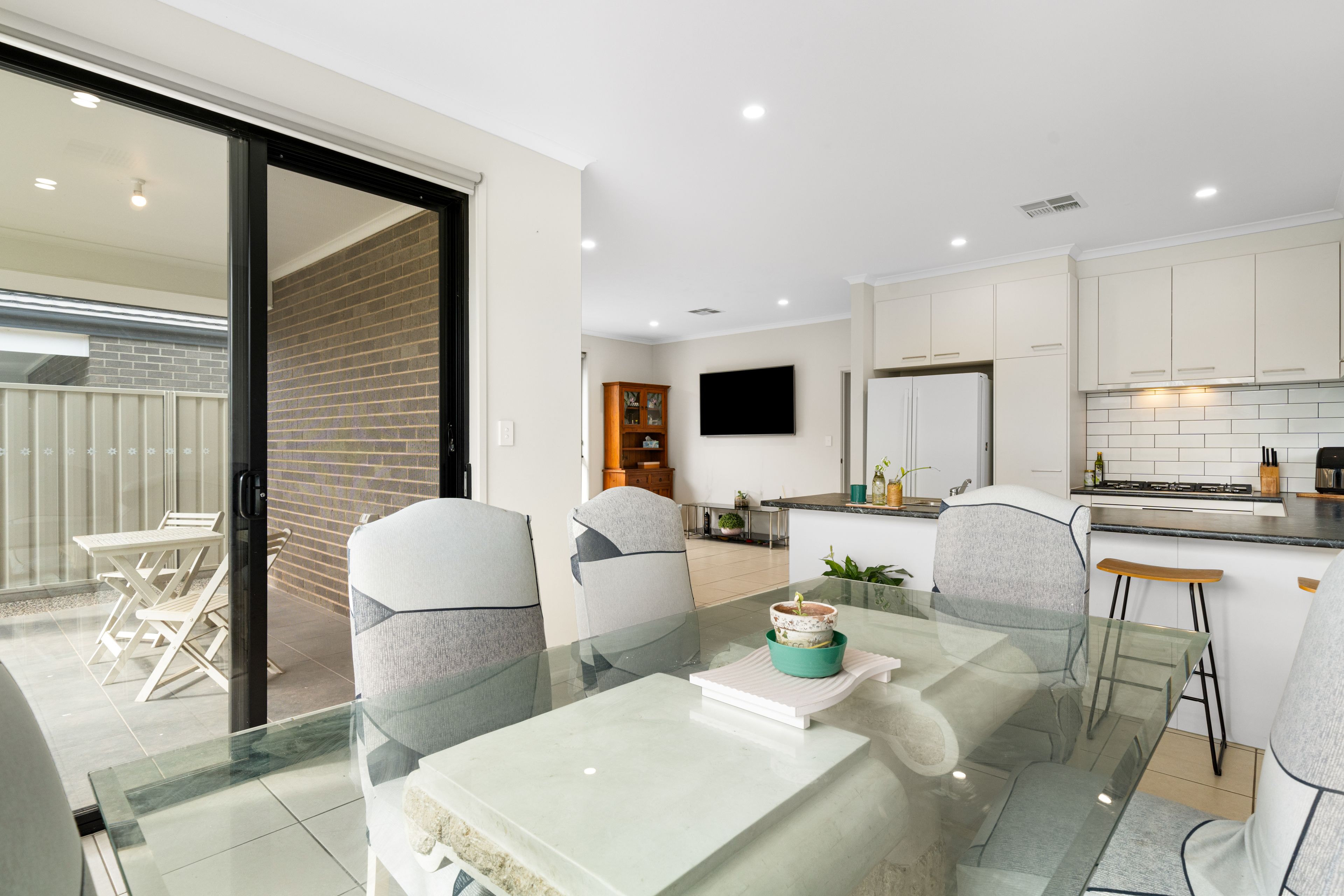 20 Bonham Crescent — photo 14 of 20