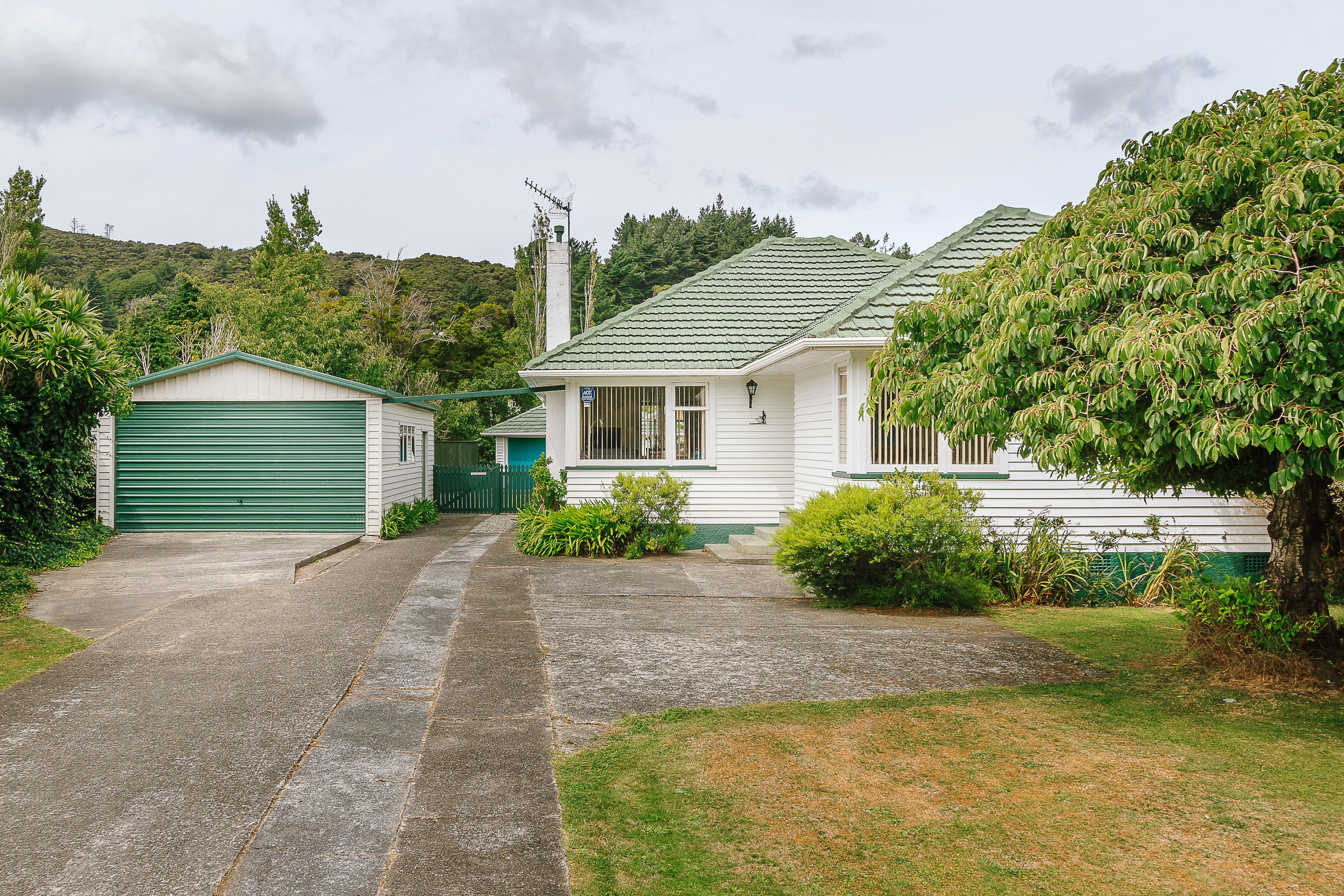 7 George Street, Stokes Valley, Lower Hutt City