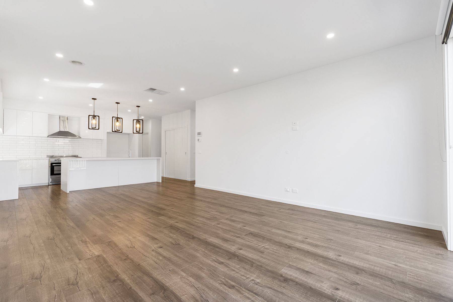 18 Elderberry Street — photo 4 of 14