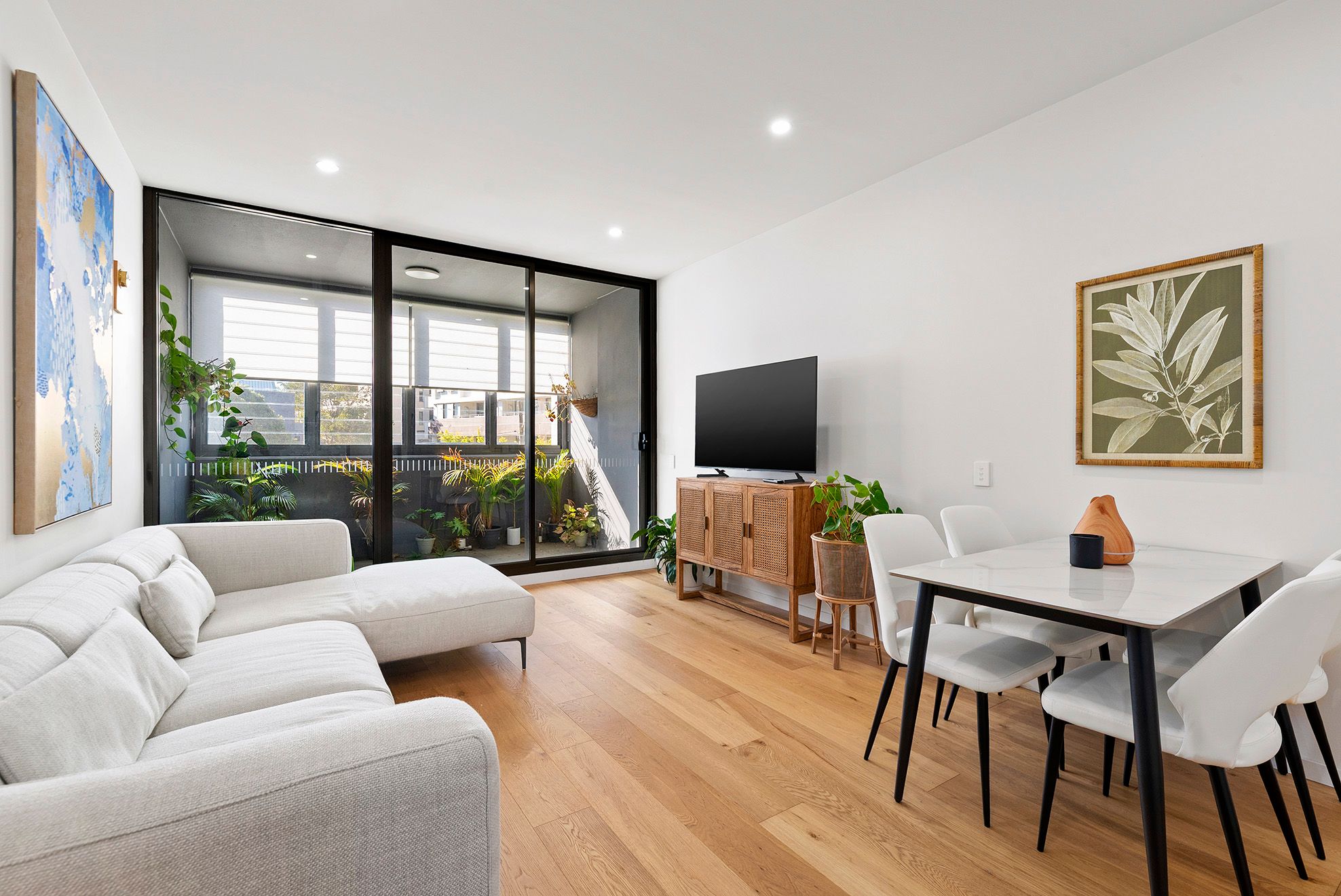 115/8 Wharf Road — photo from Ray White Hunters Hill