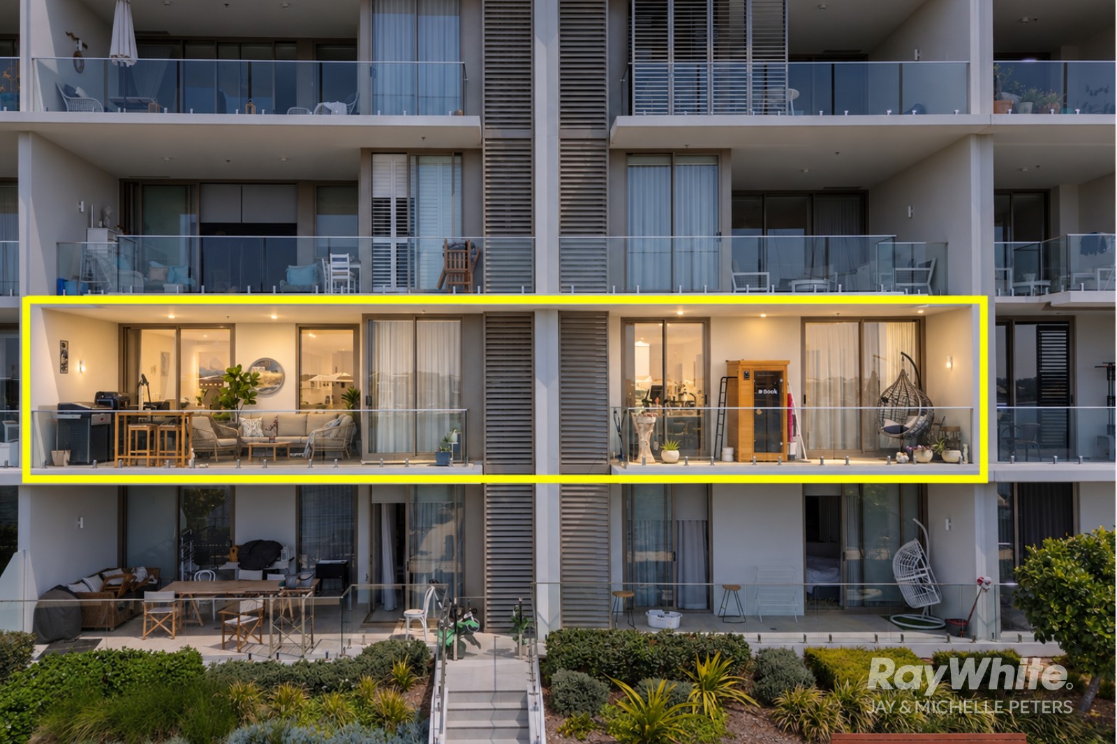 203/15 Aqua Street, Newport, QLD 4020