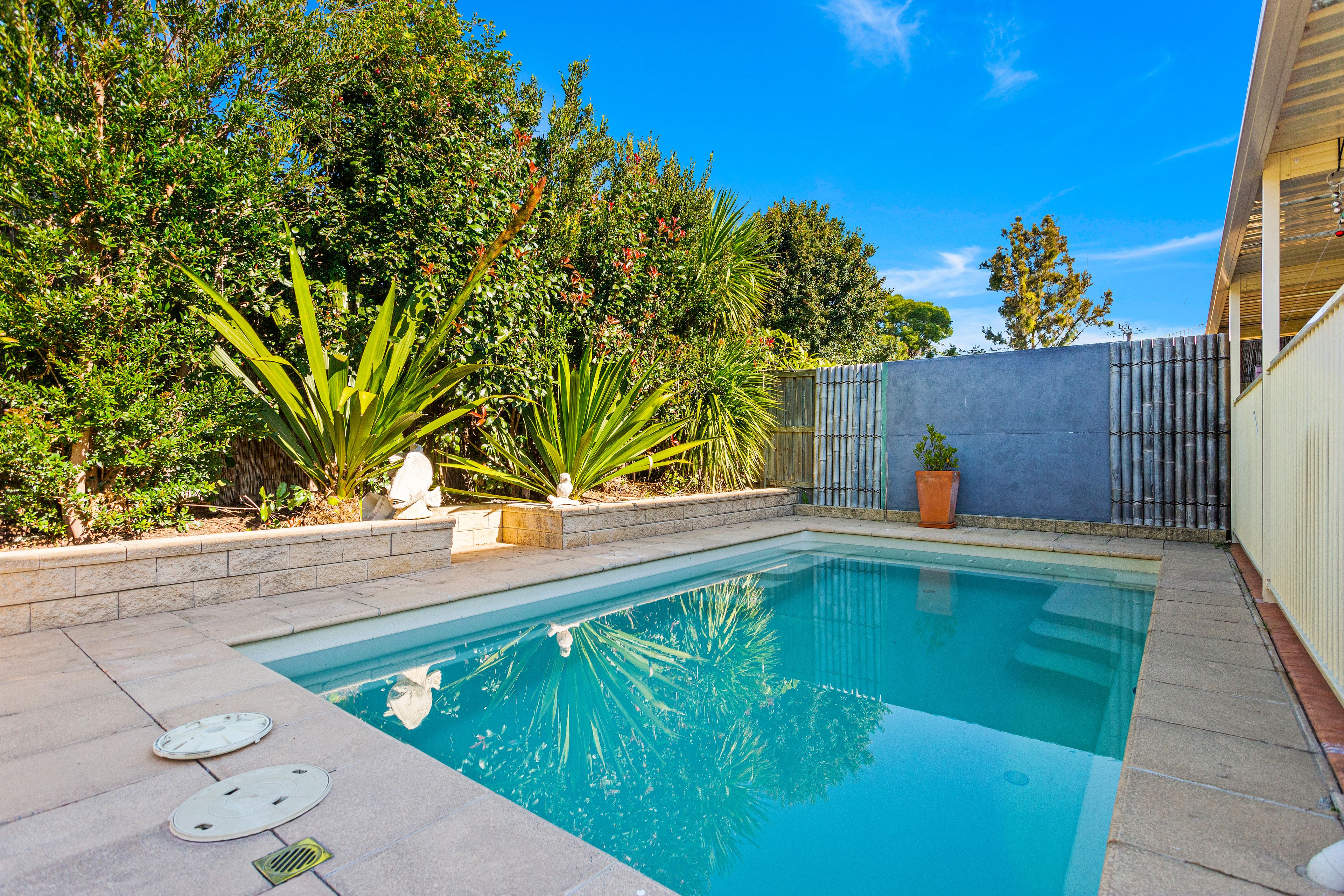 1/4 Burdekin Drive — photo 4 of 7