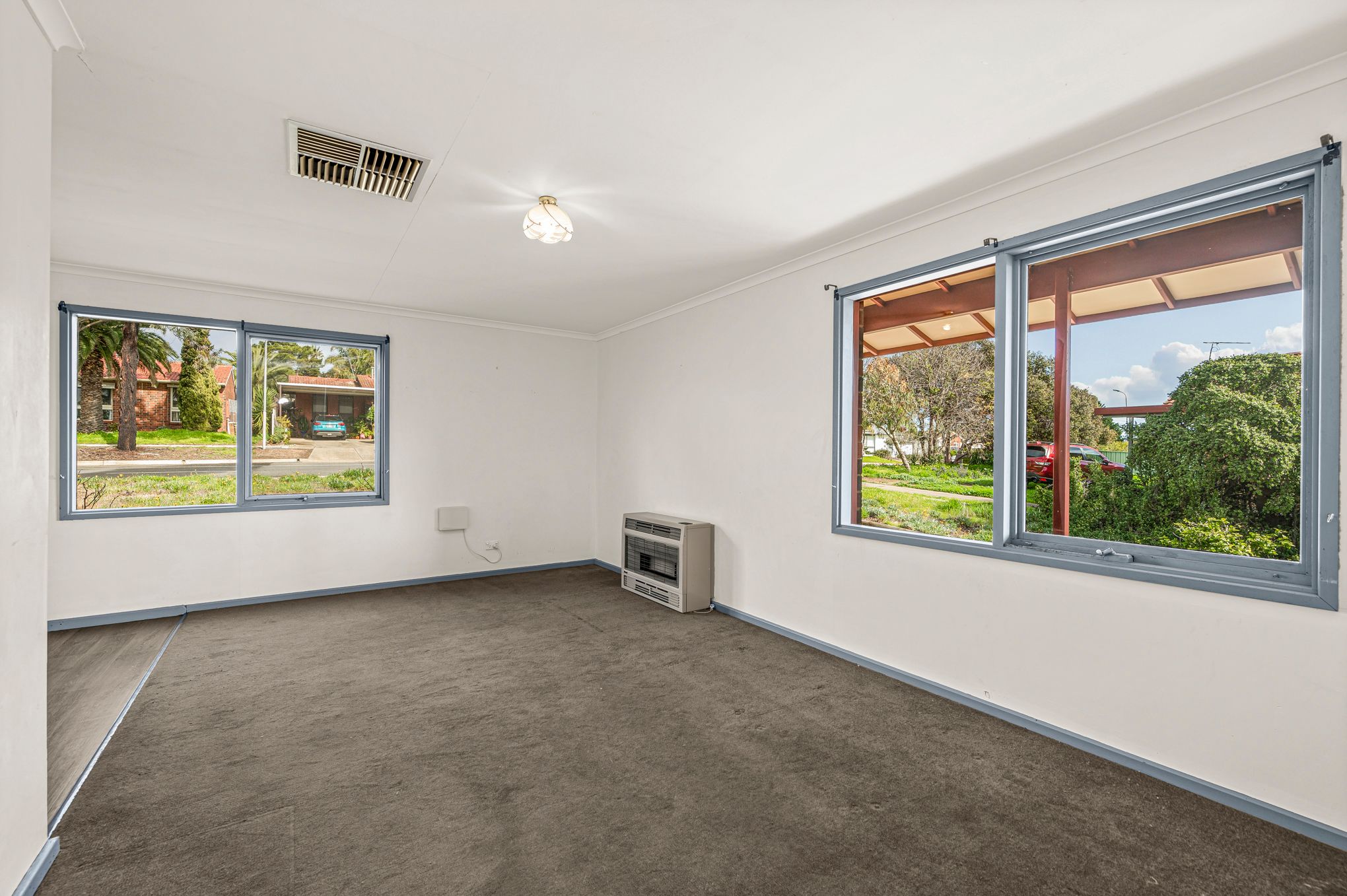 14 Copernicus Road — photo 9 of 30