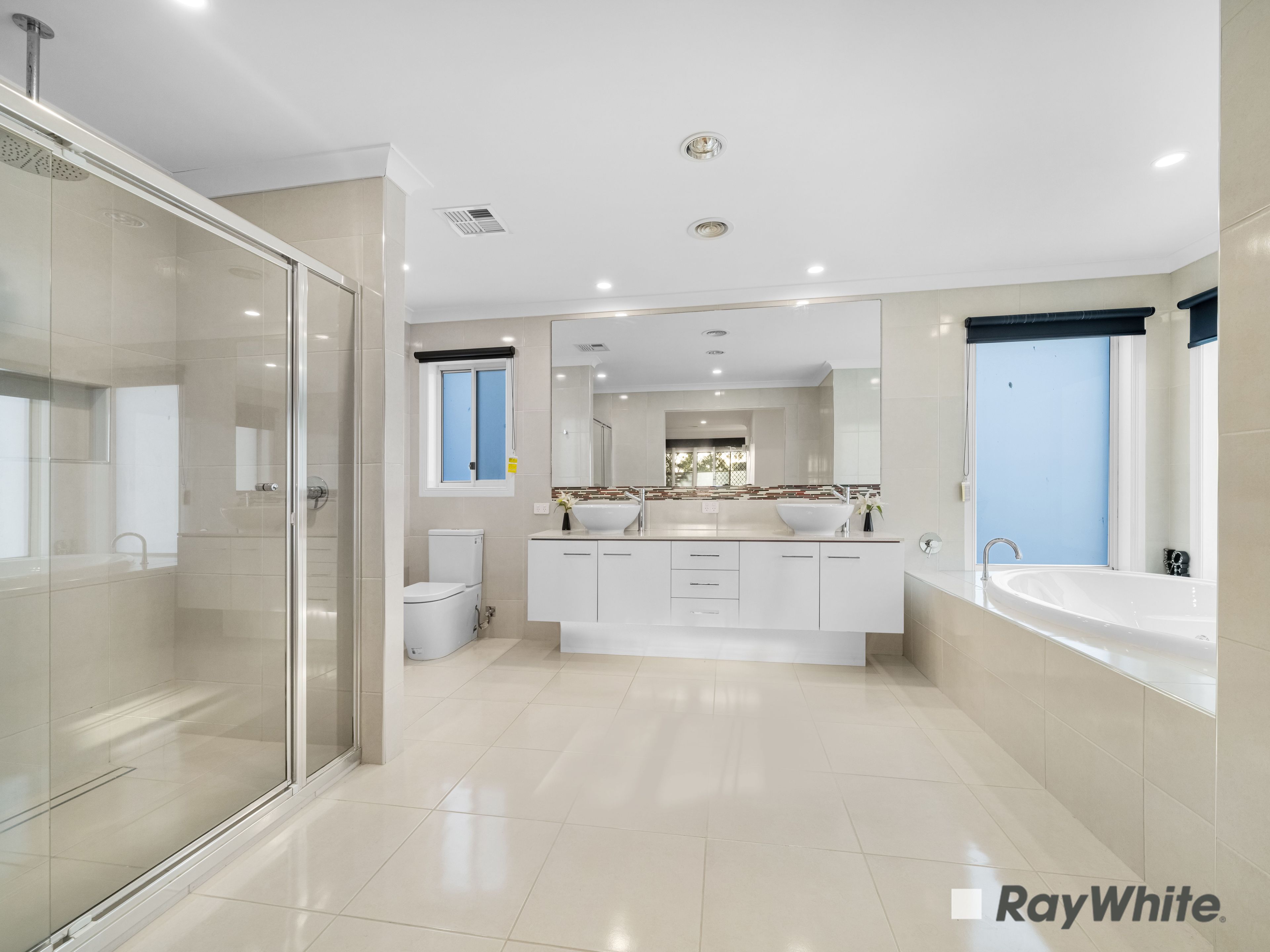 18 Ashford Drive — photo 13 of 27