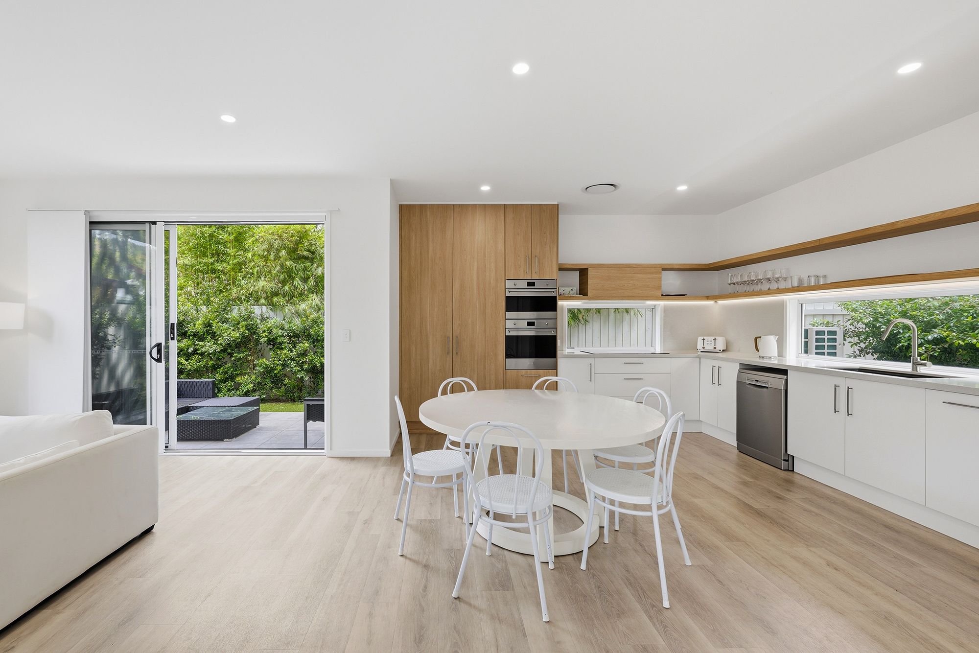 8 Bunyip Street — photo 3 of 28