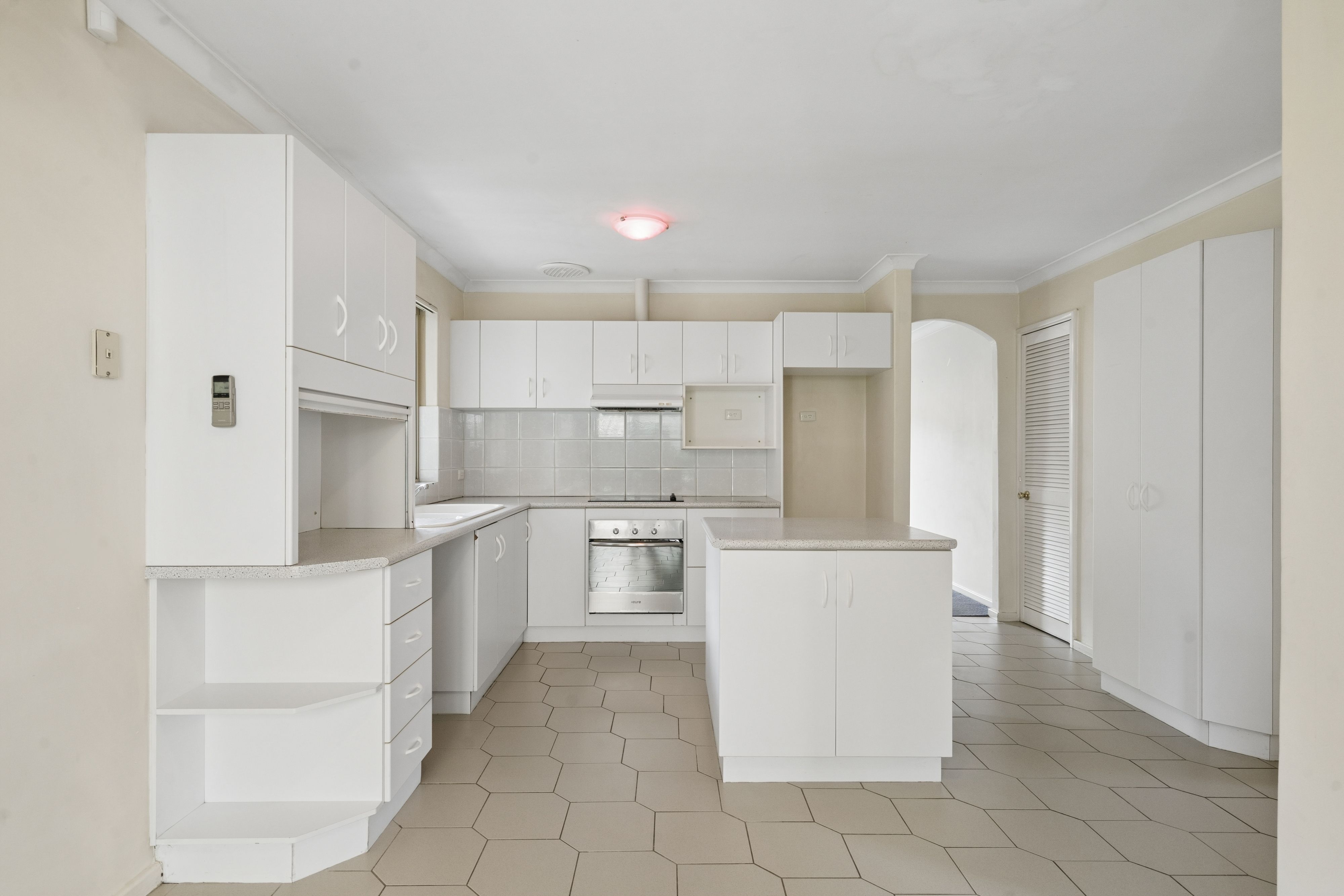 2/165 Holland Street — photo 9 of 26