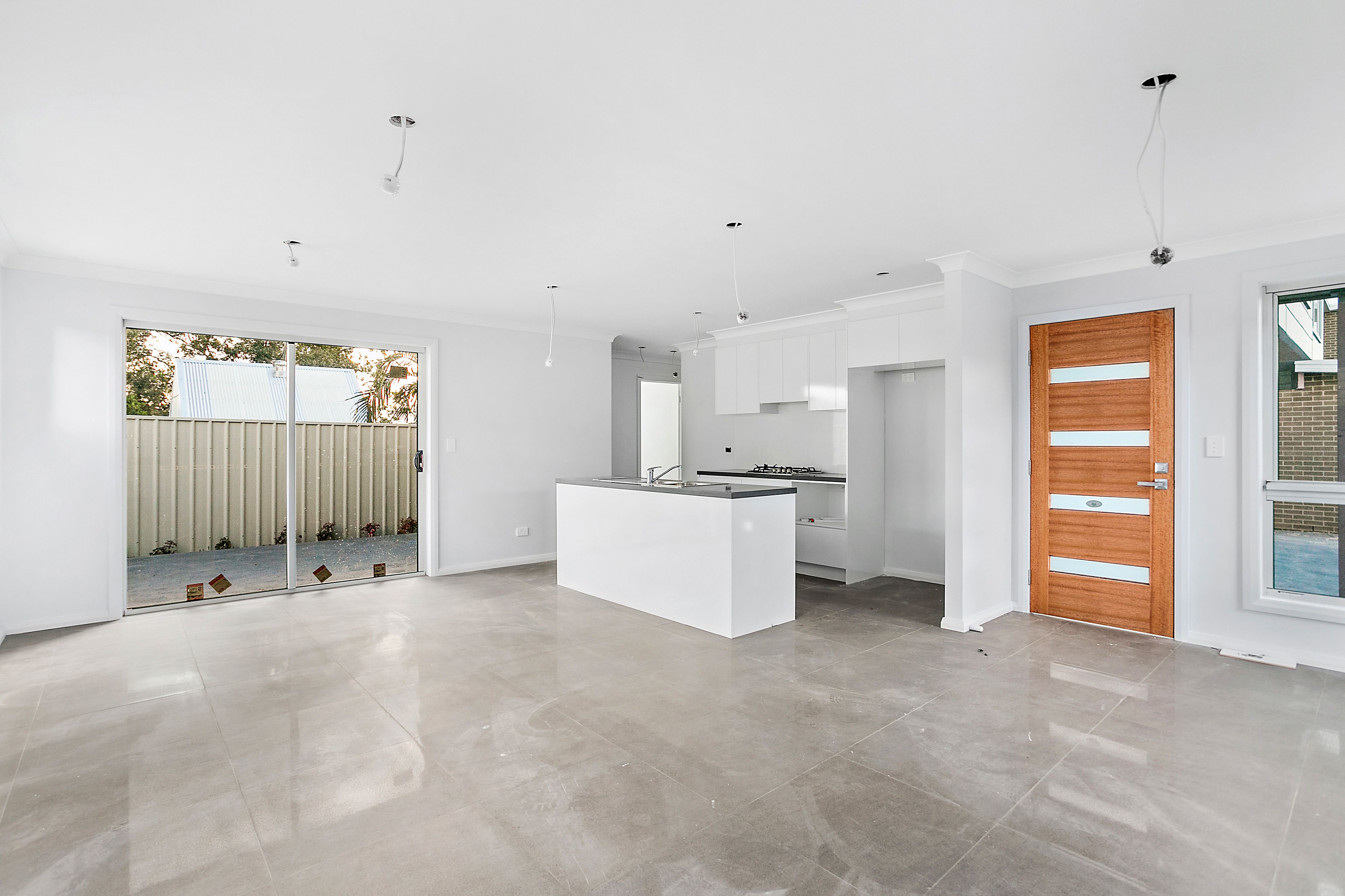 2/51 Deakin Street, Oak Flats, NSW 2529