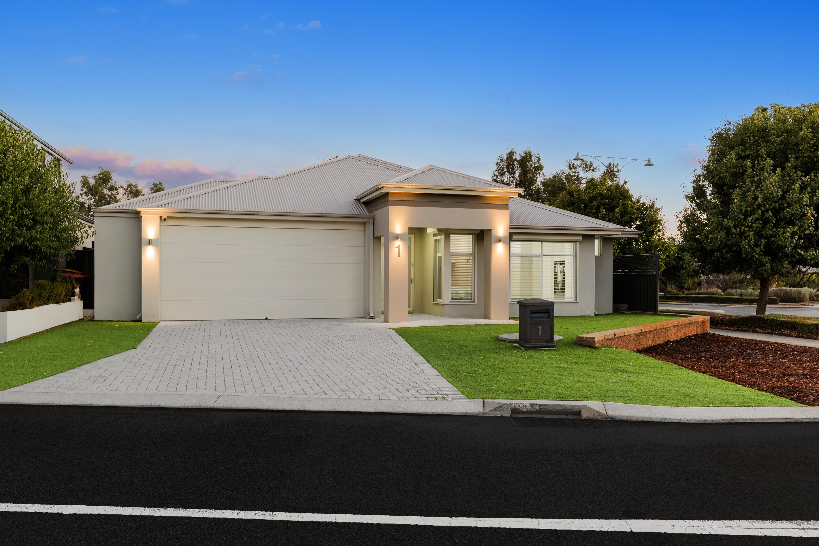 1 Renfrew Street, Haynes, WA 6112