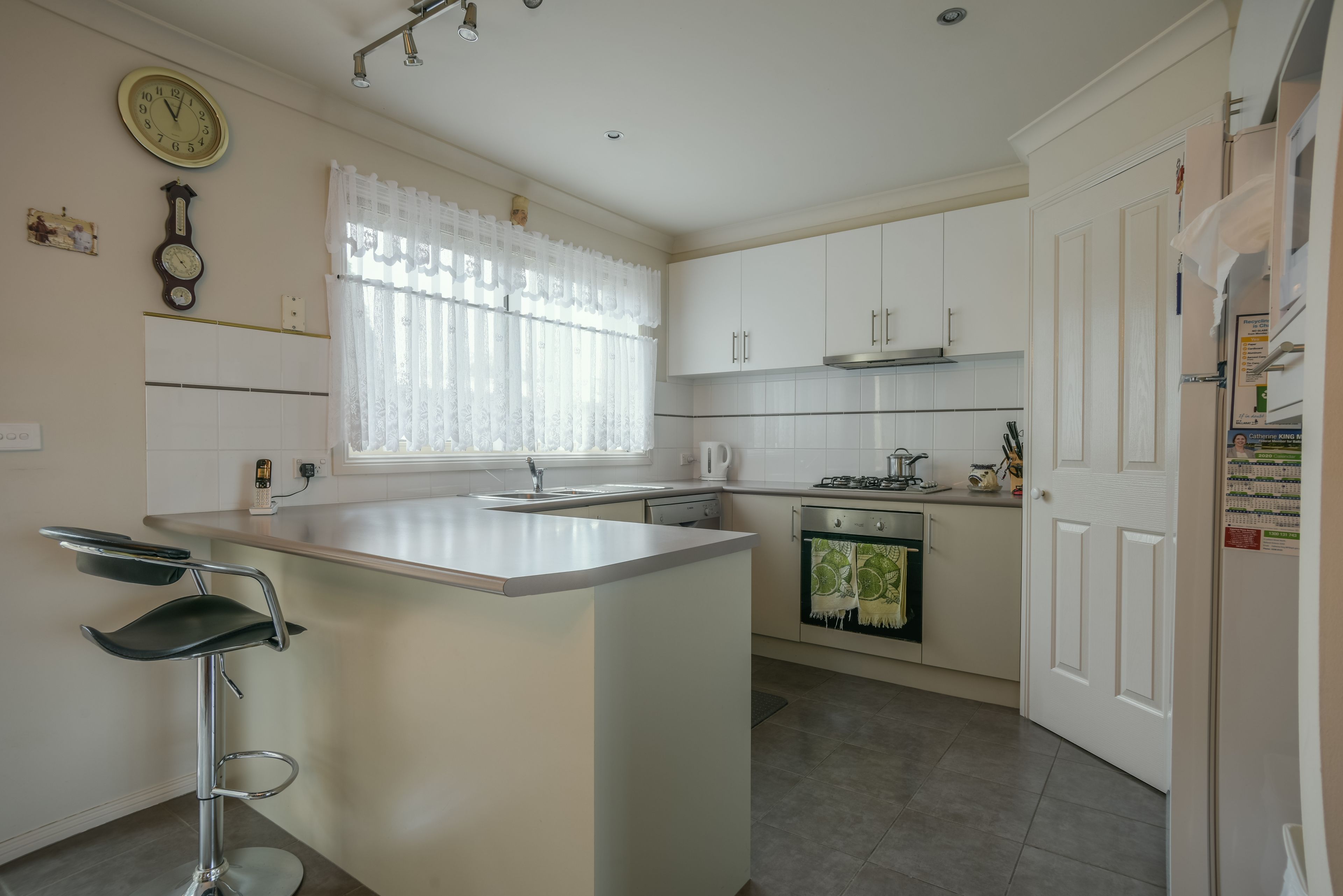 6/322 Joseph Street, Canadian, VIC 3350