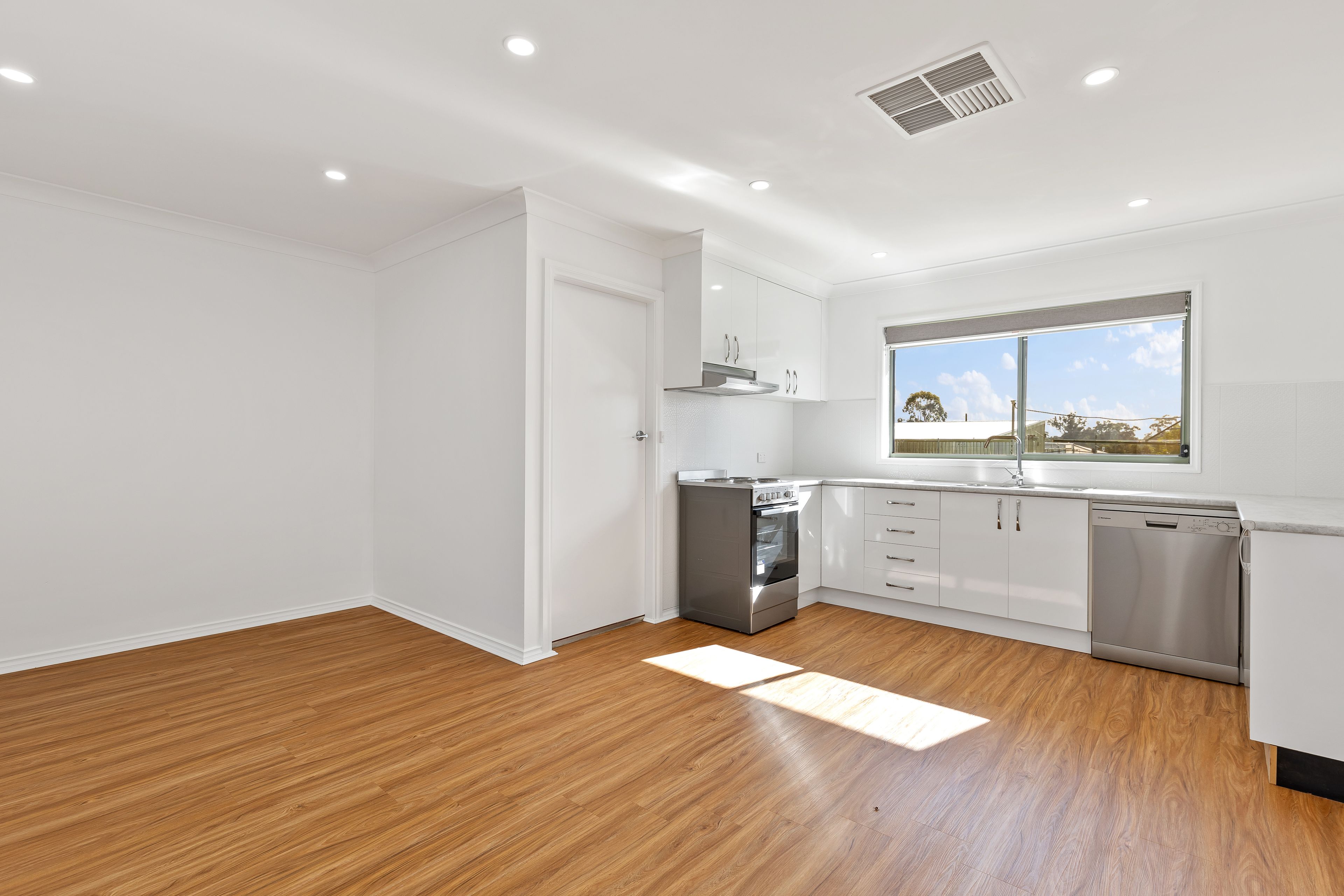 70 Stinson Street, Coolamon, NSW 2701