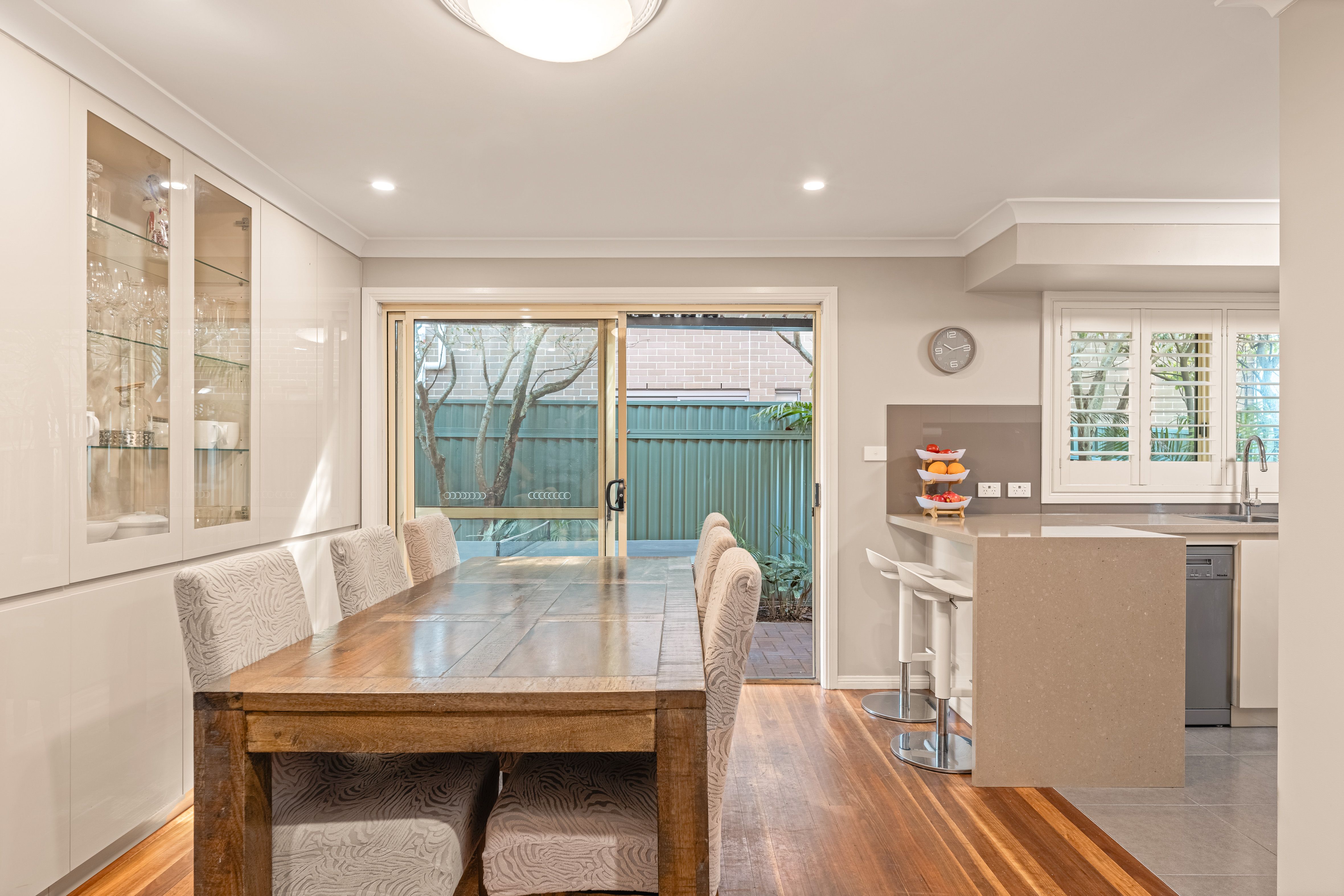 2/81 Ellesmere Road — photo 5 of 17