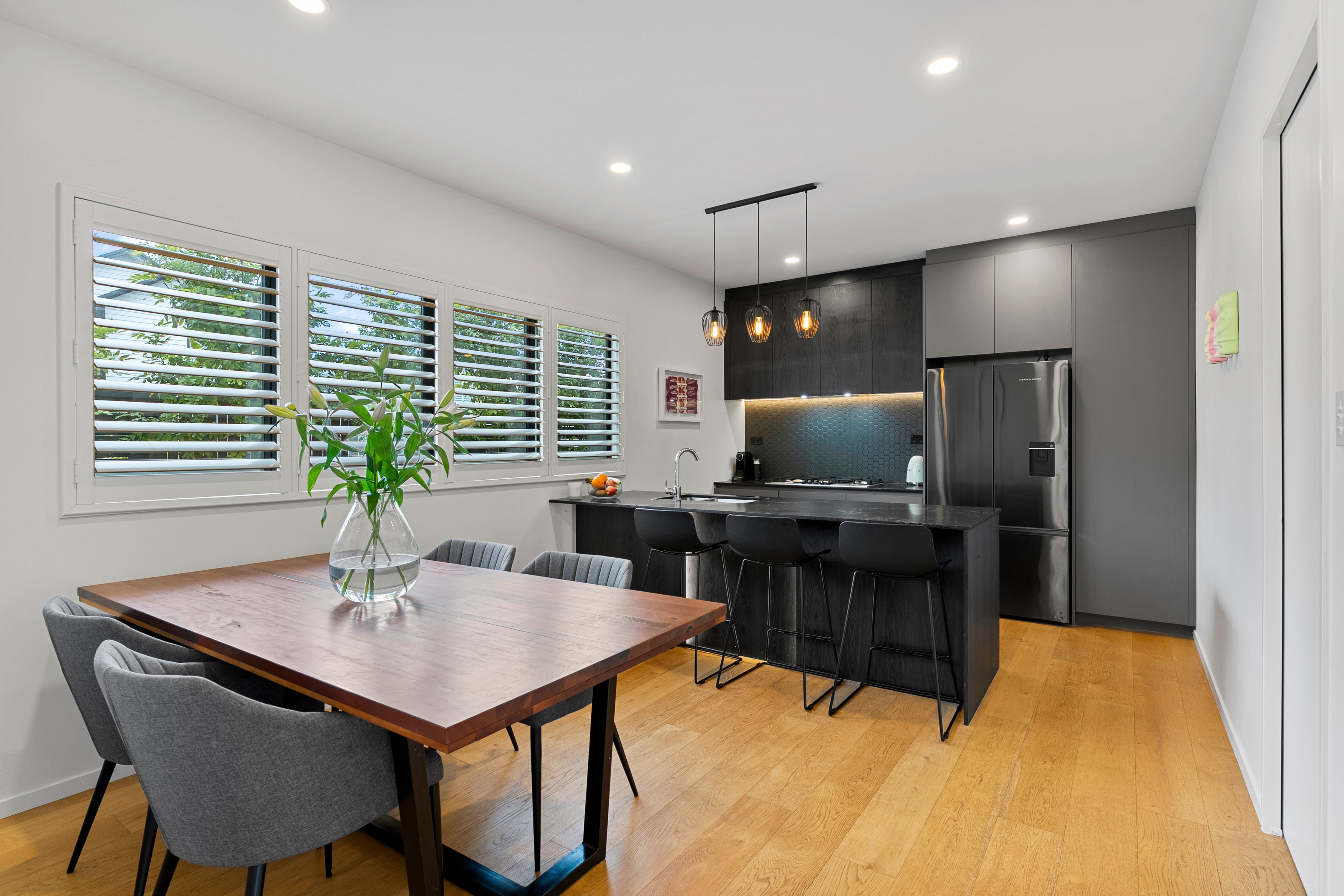 5 Fernwood Place, Wai O Taiki Bay, Auckland City