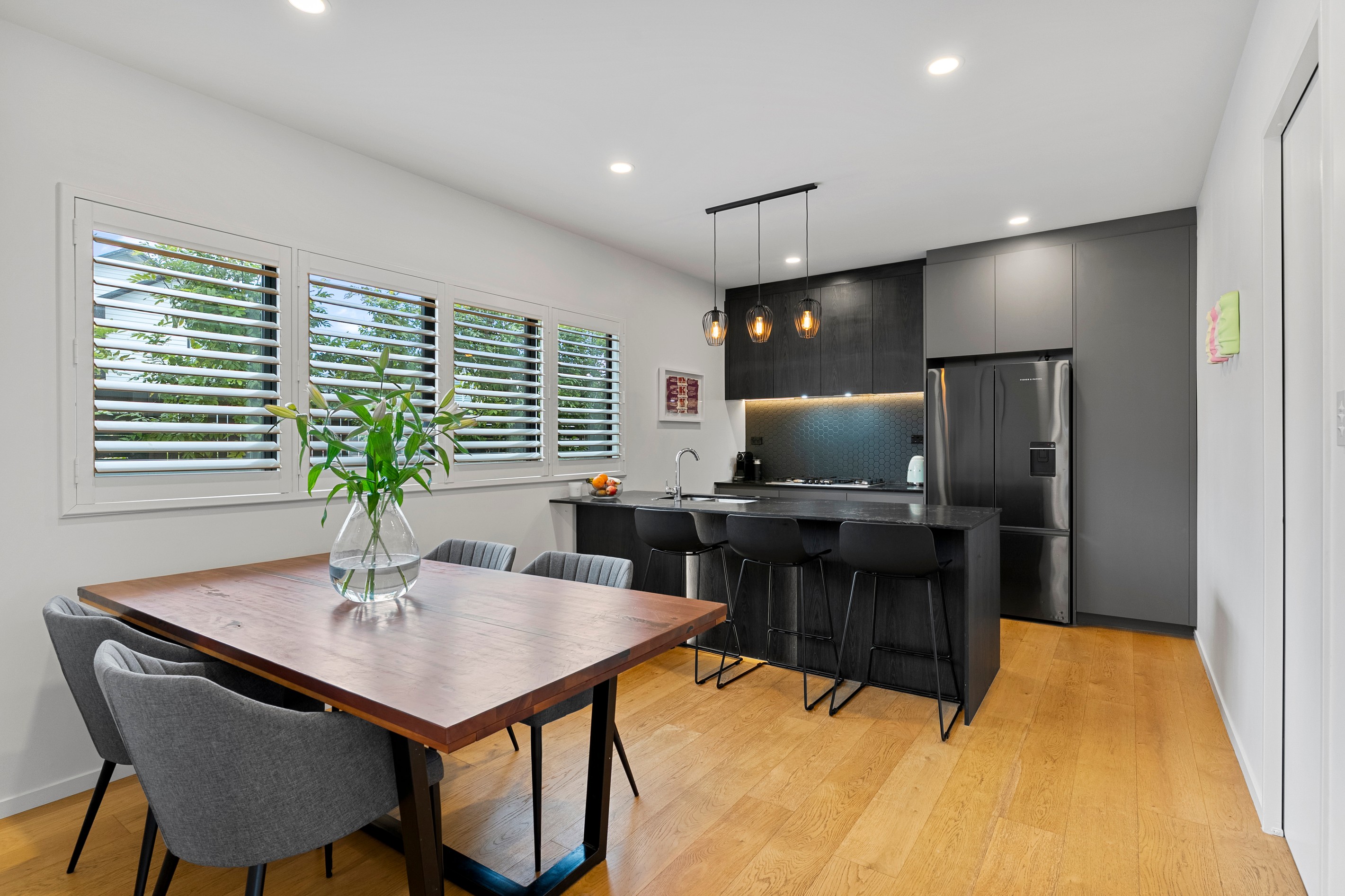 5 Fernwood Place, Wai O Taiki Bay, Auckland City