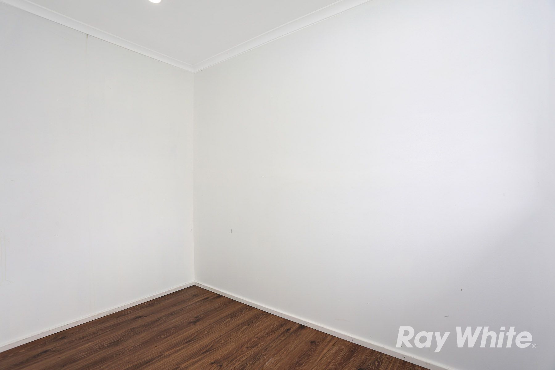 4 Paradise Place — photo 8 of 15