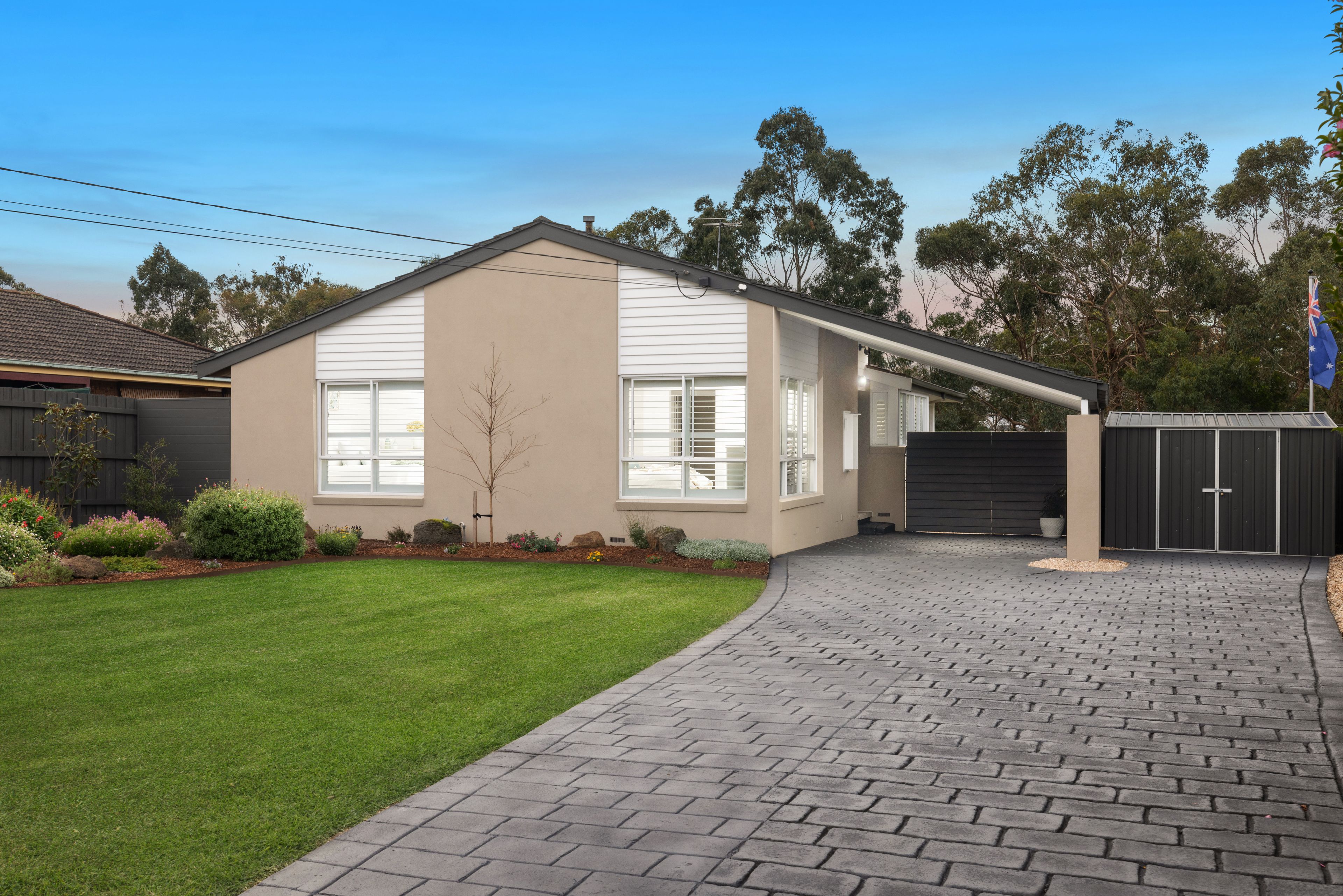 24 Agora Boulevard, Ferntree Gully, VIC 3156