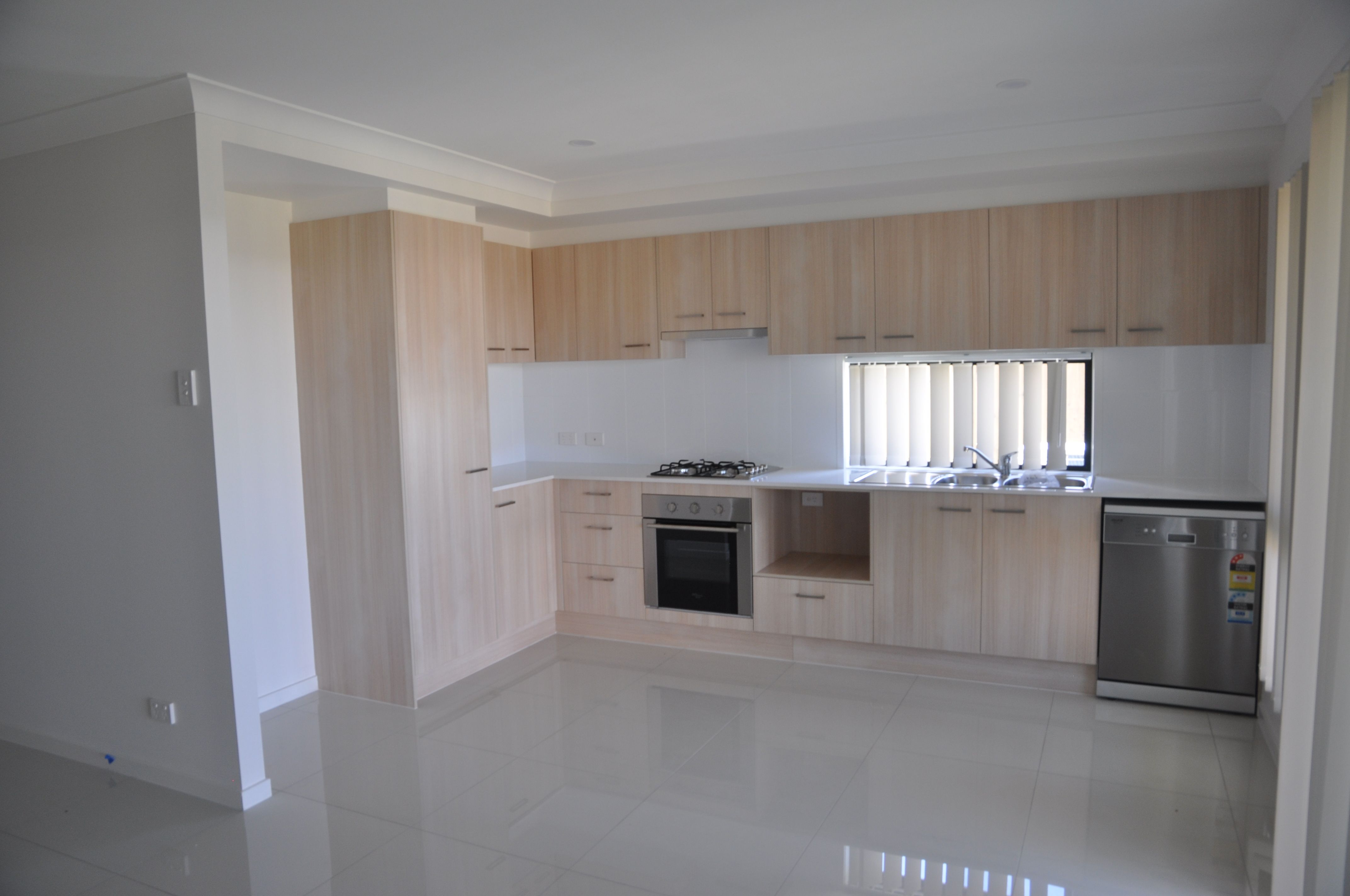 2/10 Mia Street, Wyreema, QLD 4352