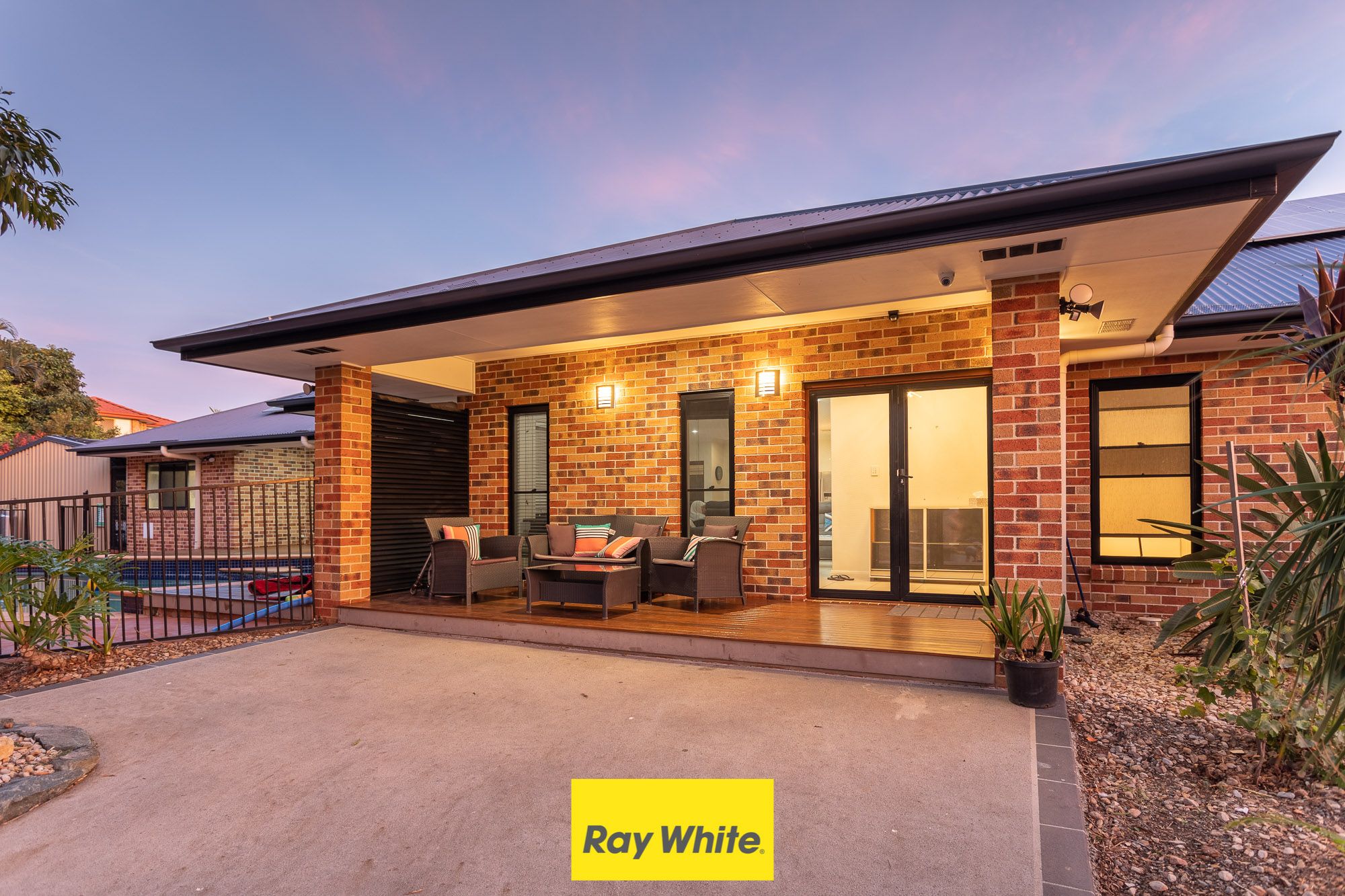 28 Bush Pea Place, Kuraby, QLD 4112