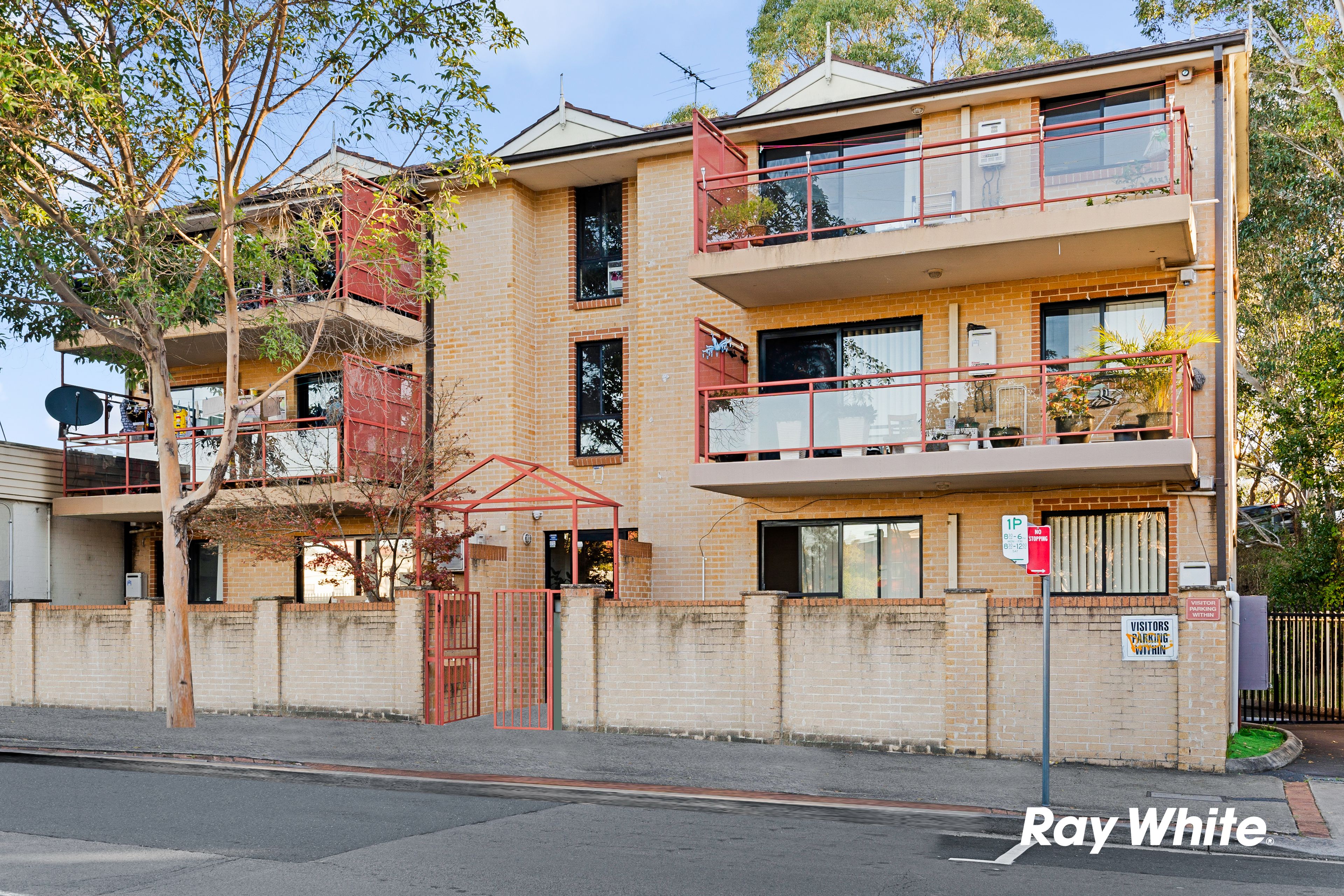 25 Portico Parade, Toongabbie NSW 2146