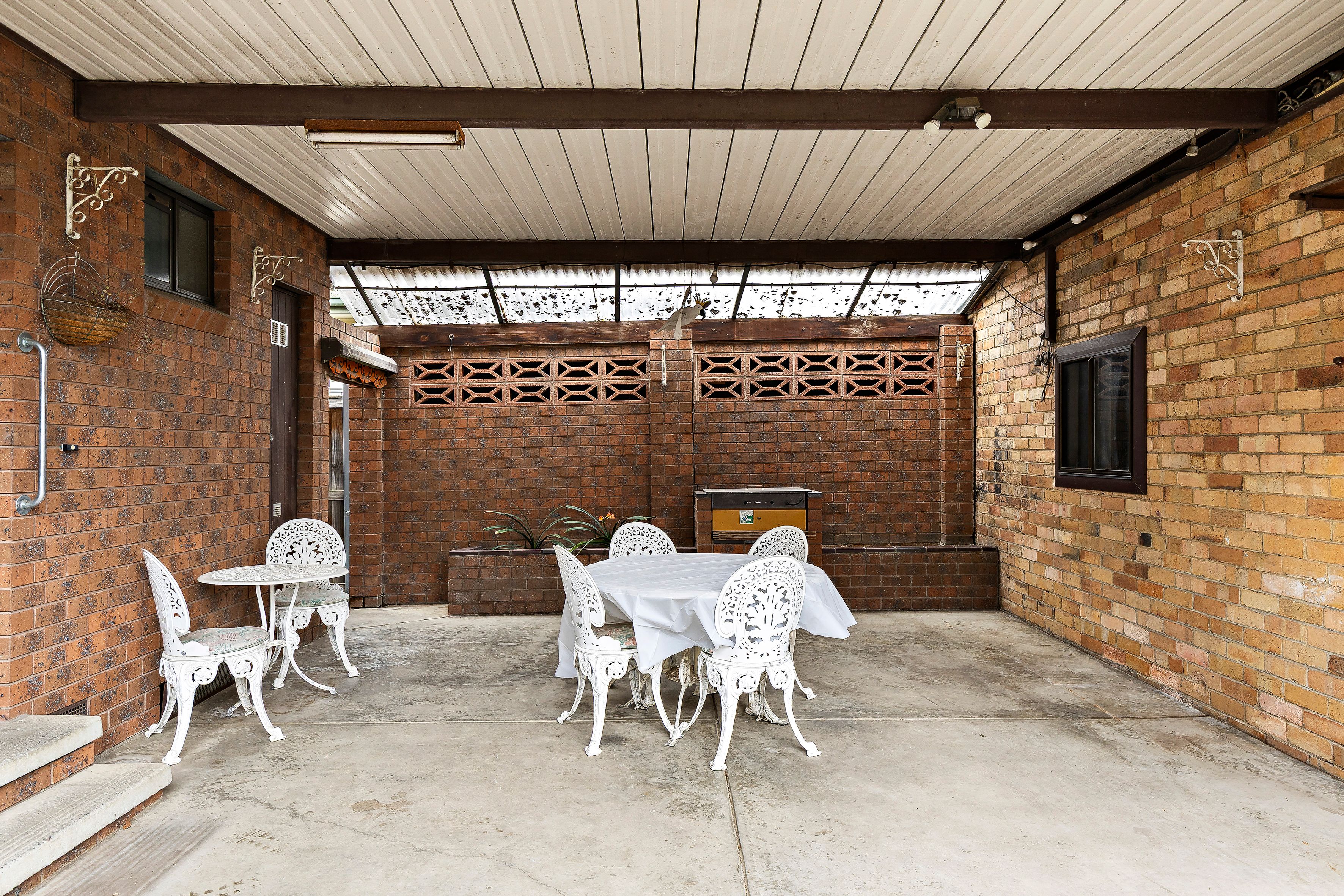 159 Munro Street — photo 14 of 17