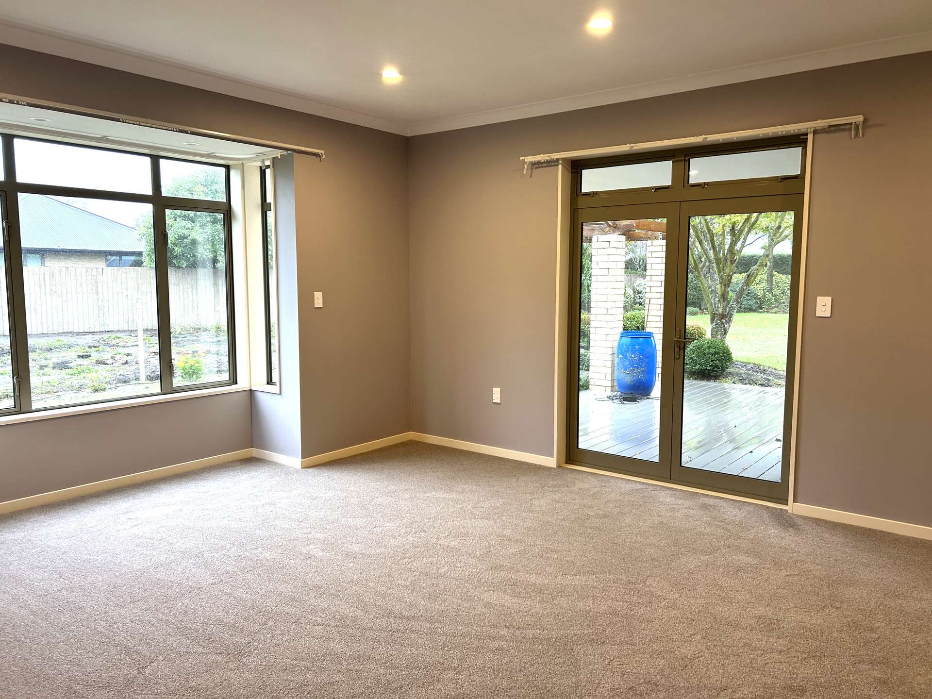 35 Stonebridge Way photo 12
