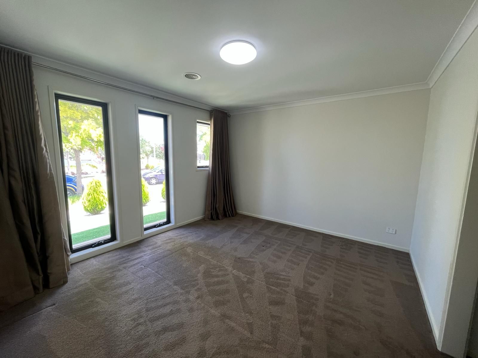 8 Picnic Street, Truganina, VIC 3029