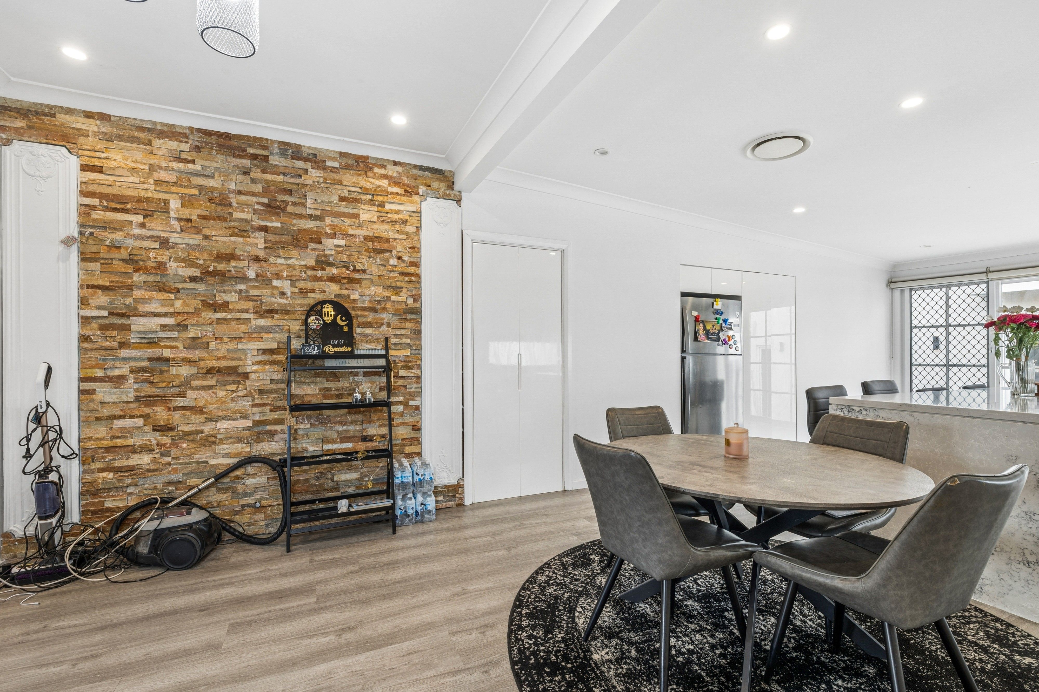 29 Kensington Street — photo 9 of 25