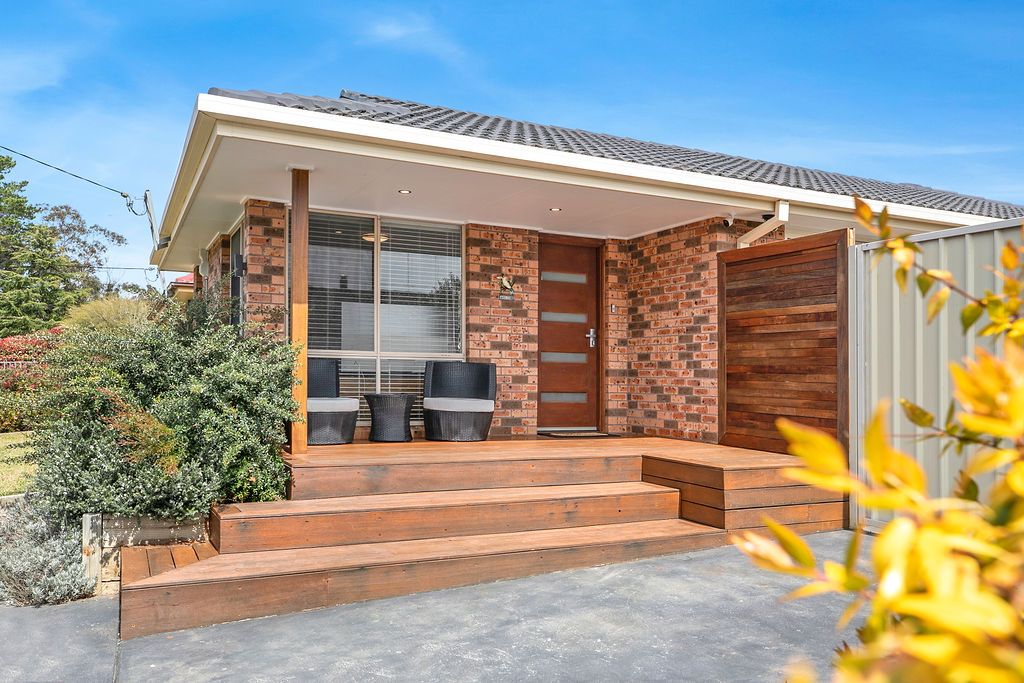 12 Banksia Street
