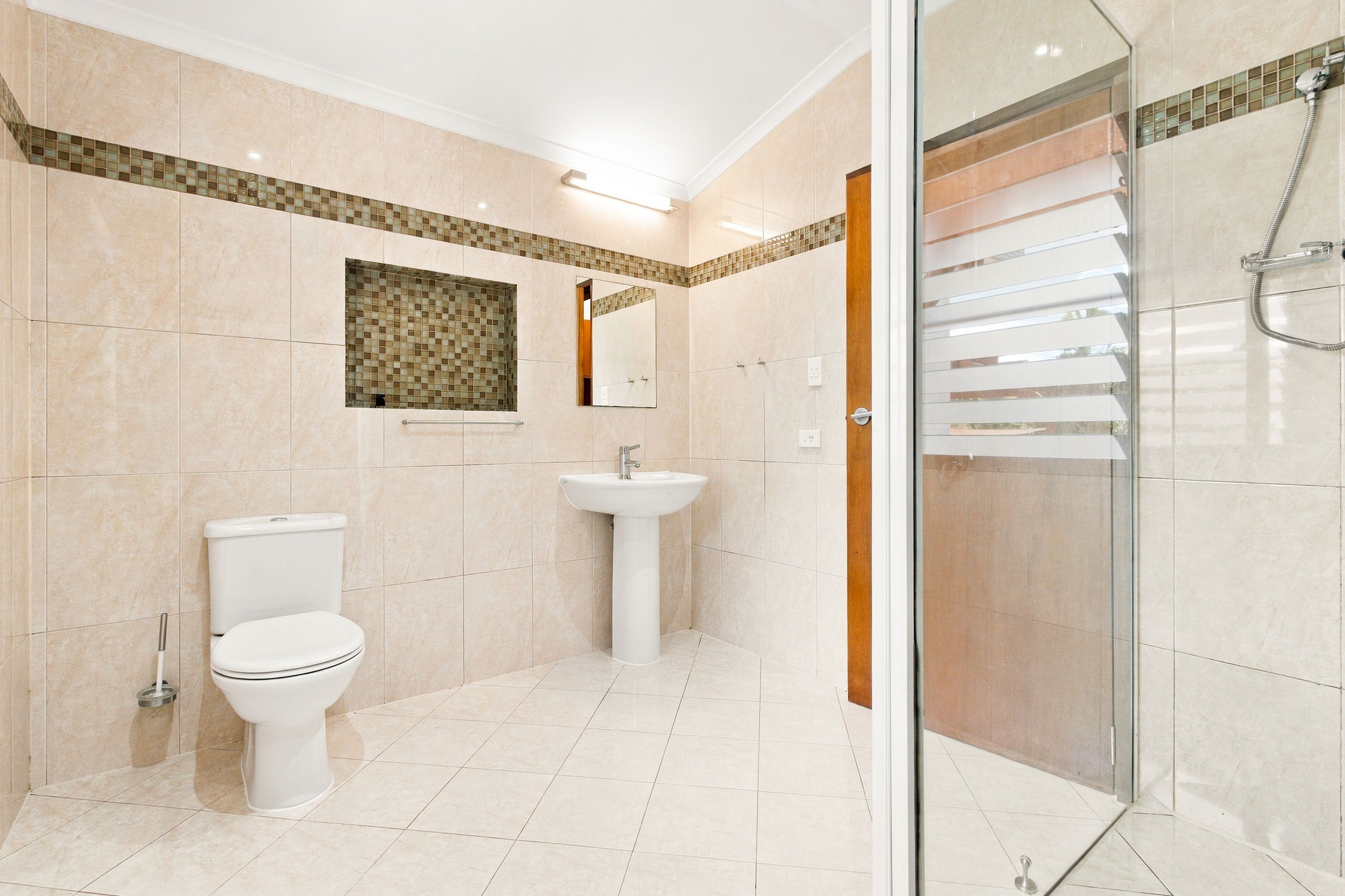 1054 Silkwood Japoon Road — photo 18 of 30