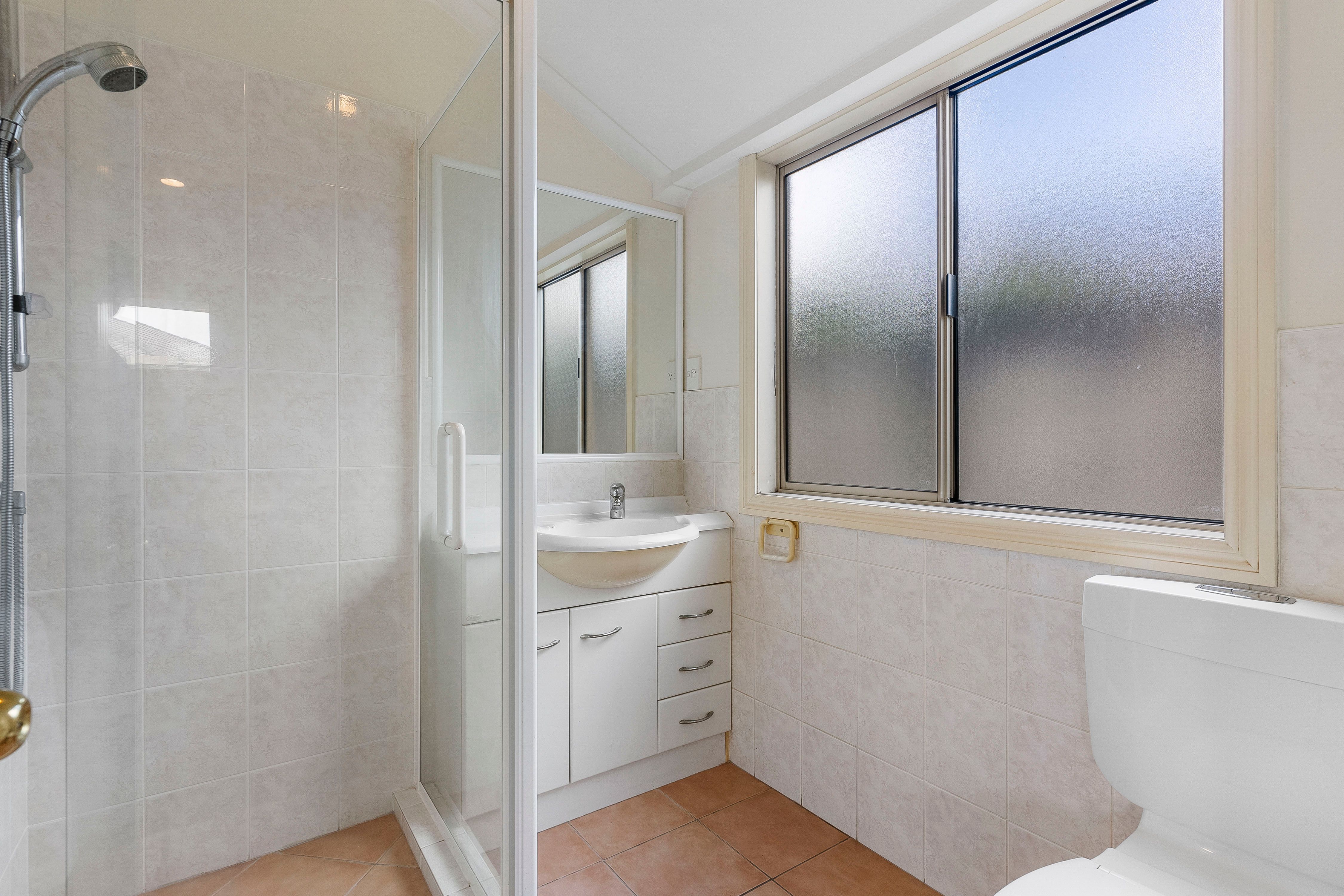 19 Pyrite Street, Westgate, Waitakere City