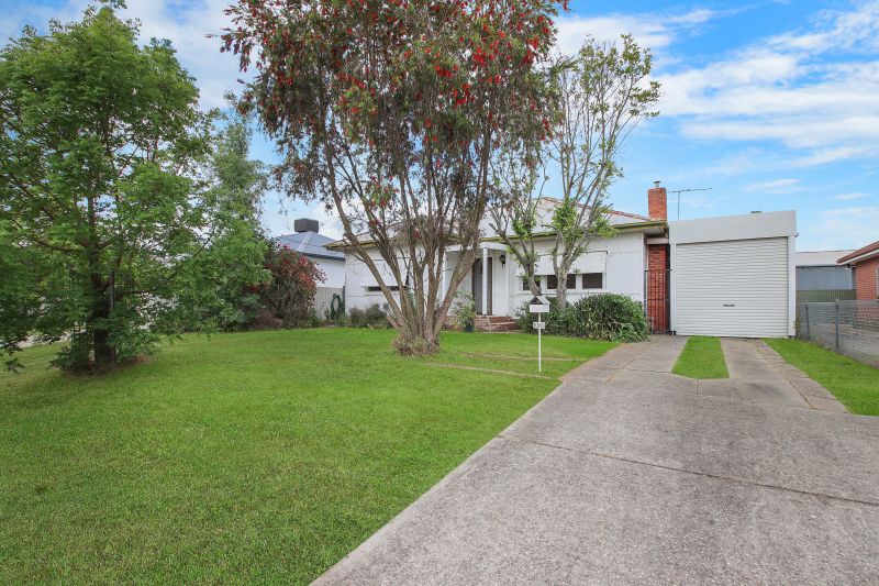 1068 Bardia Street — photo from Ray White Rural Albury | Wodonga