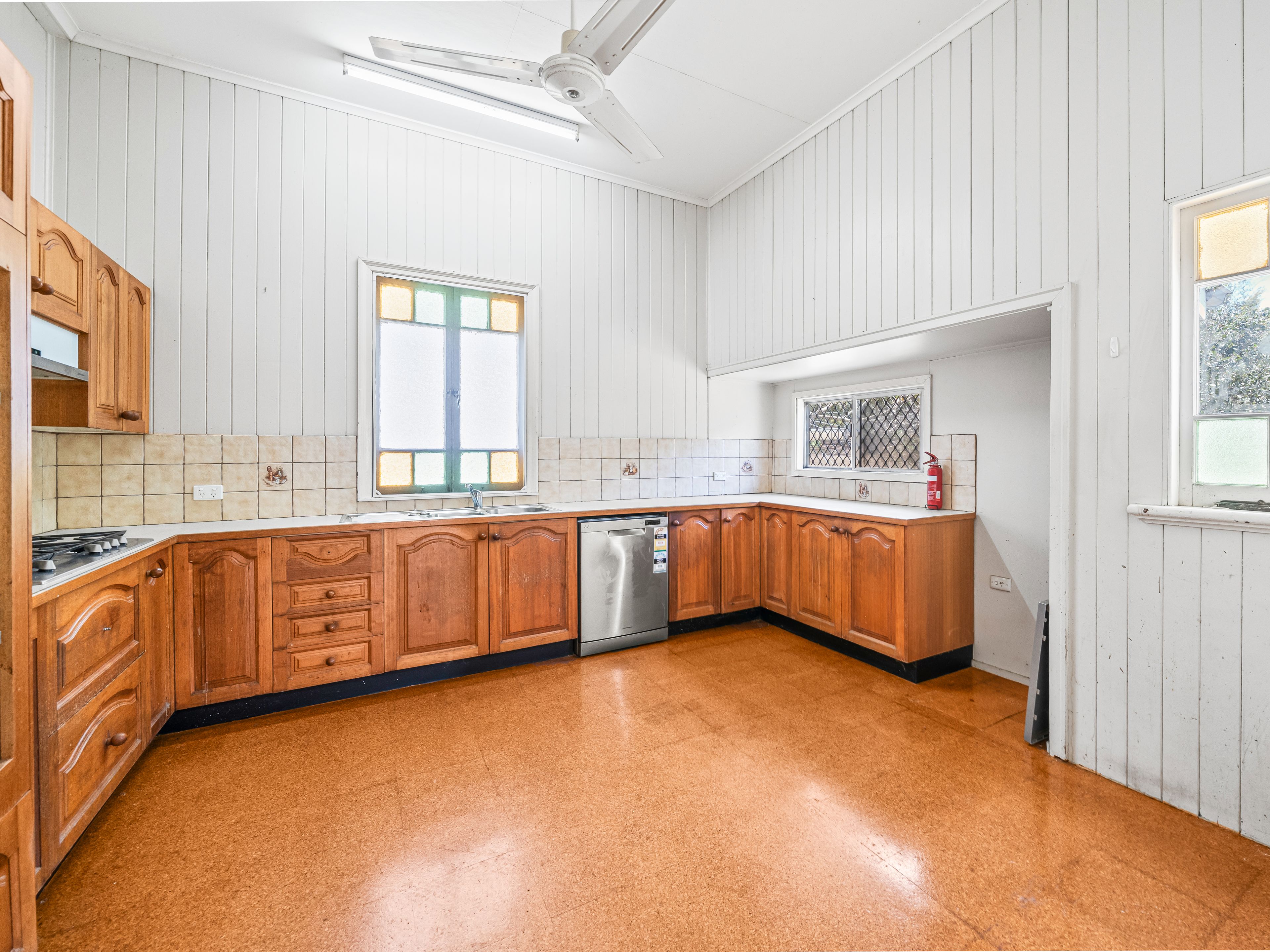 47 Whitehill Road, Eastern Heights, QLD 4305