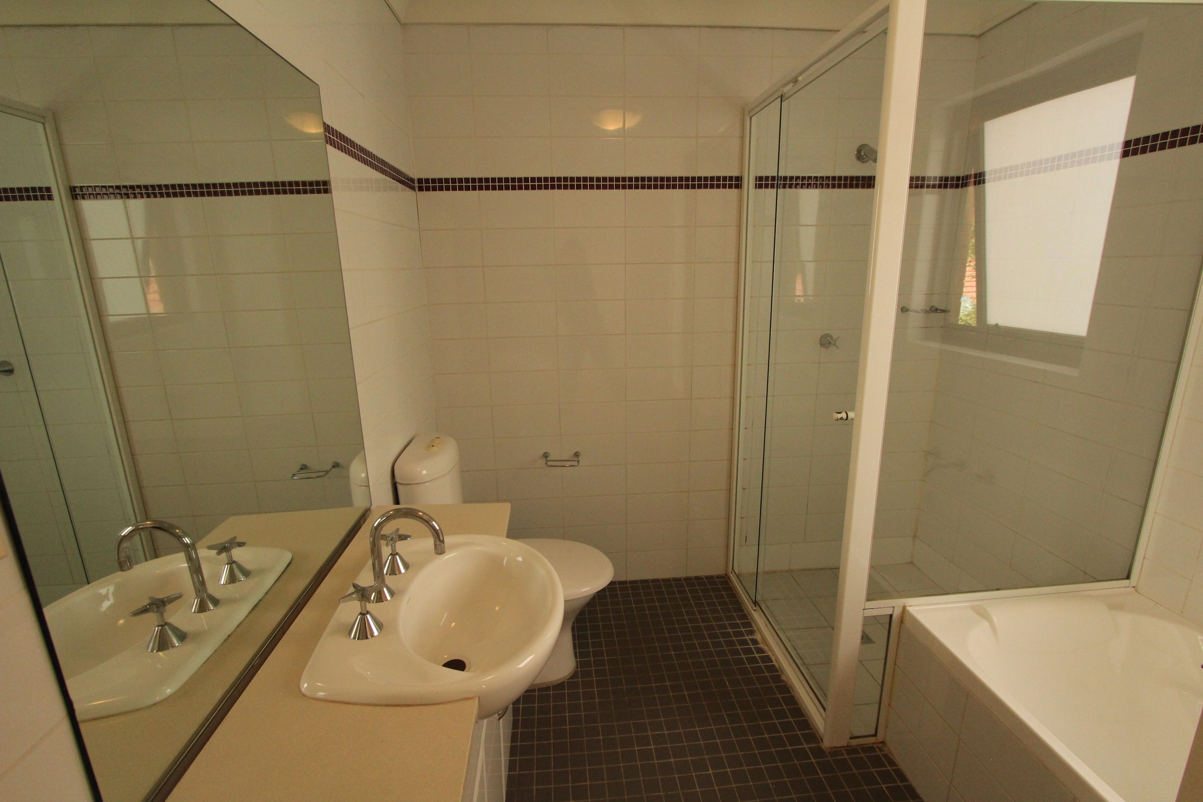 5/83-85A Pittwater Road — photo 6 of 6