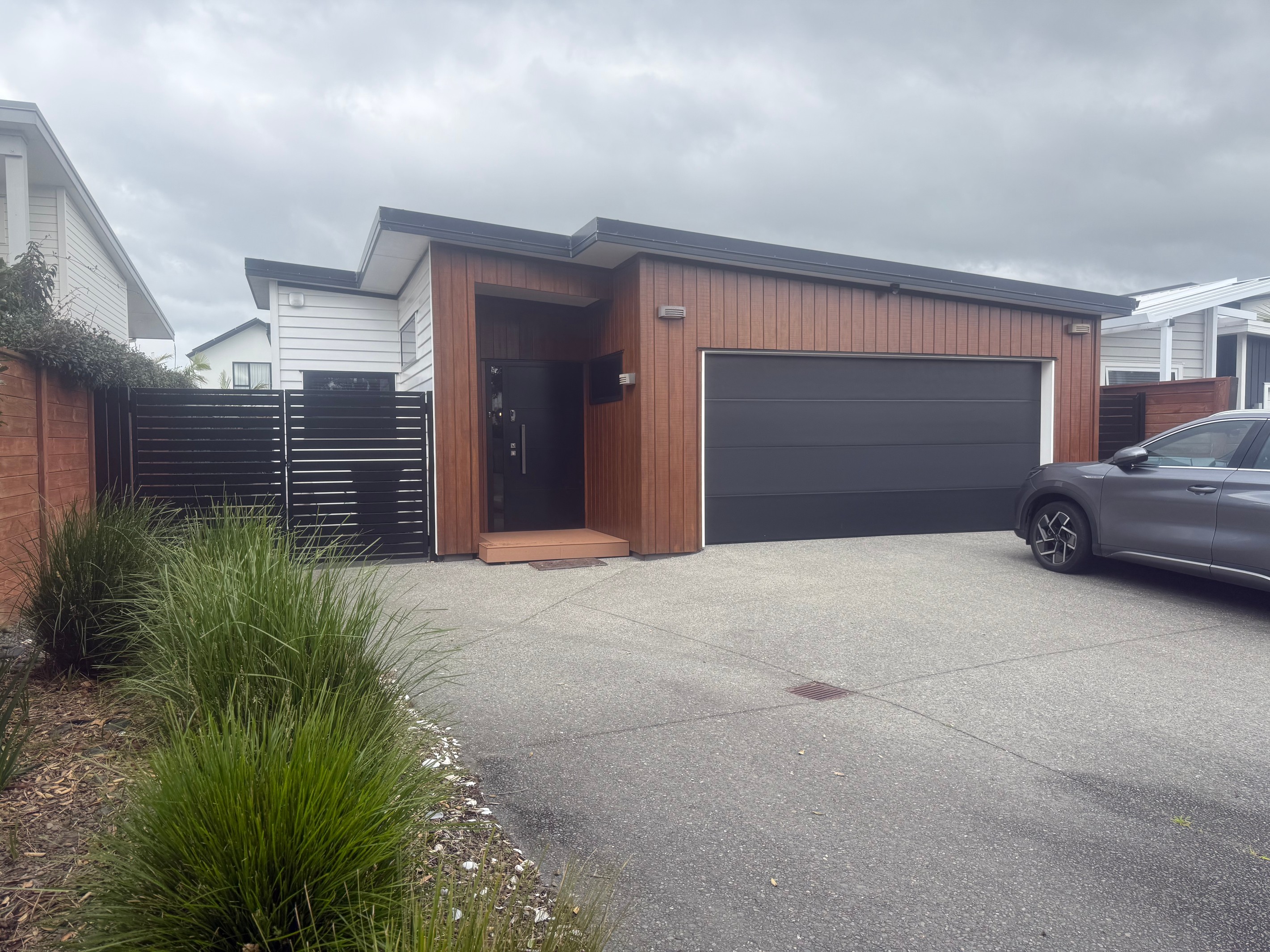 33 Coast Boulevard, Papamoa, Tauranga City